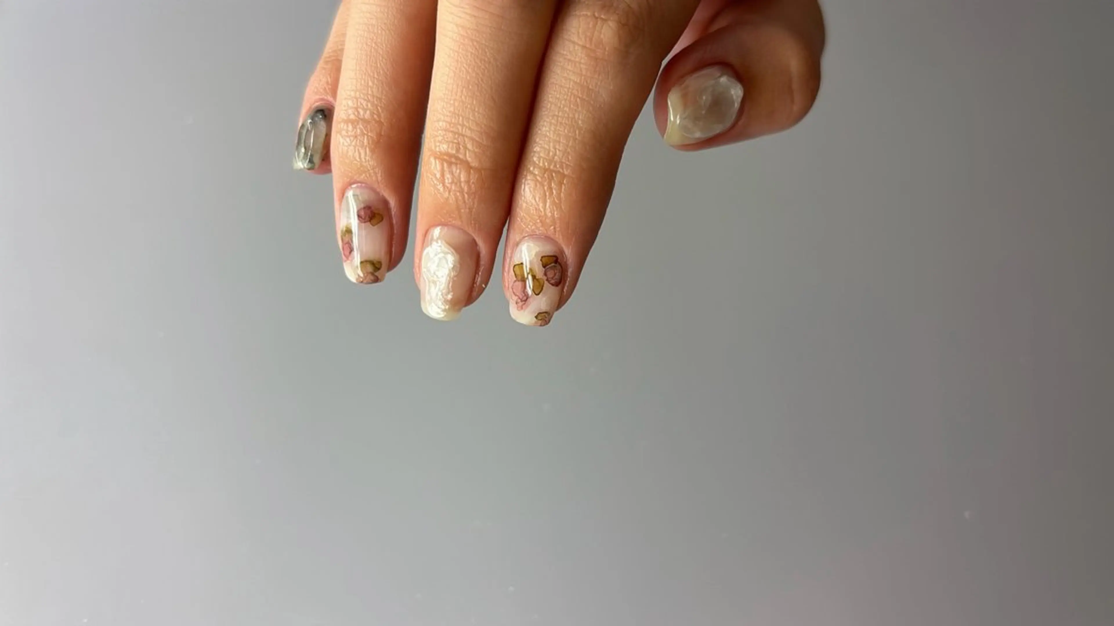 ネイル ニュアンスネイル ハンドネイル 314 さんいちよん yumiのネイルデザイン