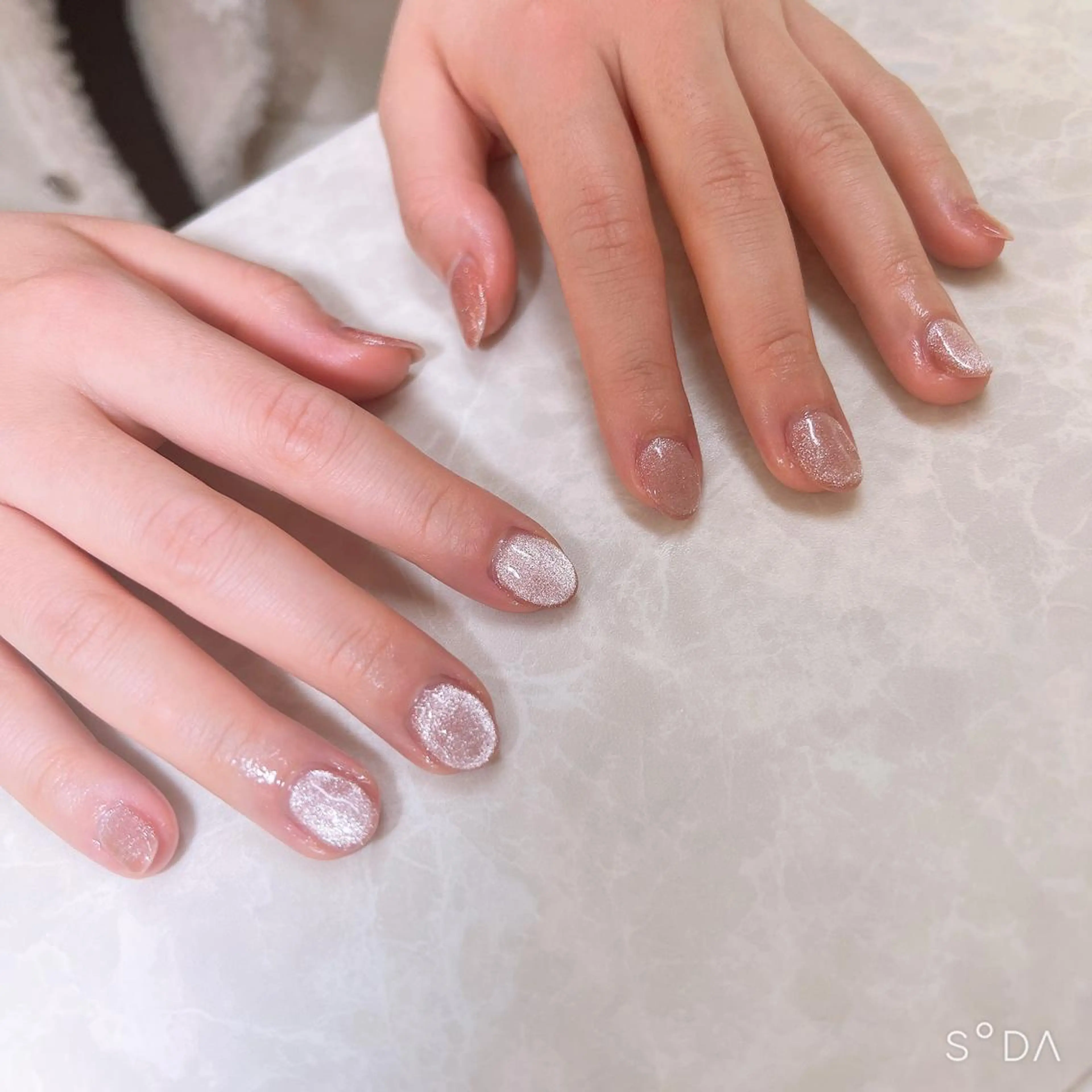 ネイル マグネットネイル ハンドネイル ハンドケア Allma Nailのネイルデザイン