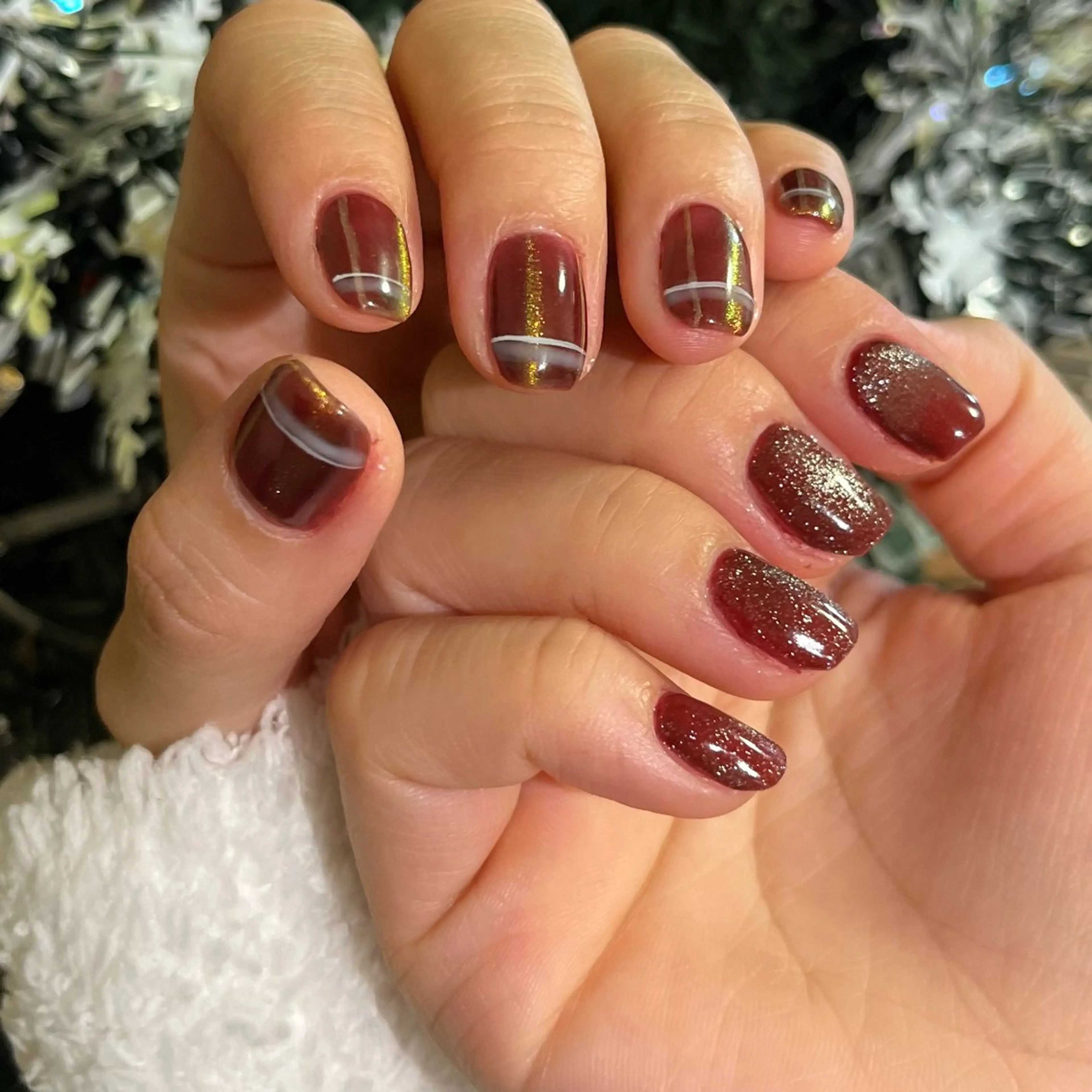 ショート Queen nail所属・QUEENNA IL JR寺田町1分のネイルデザイン