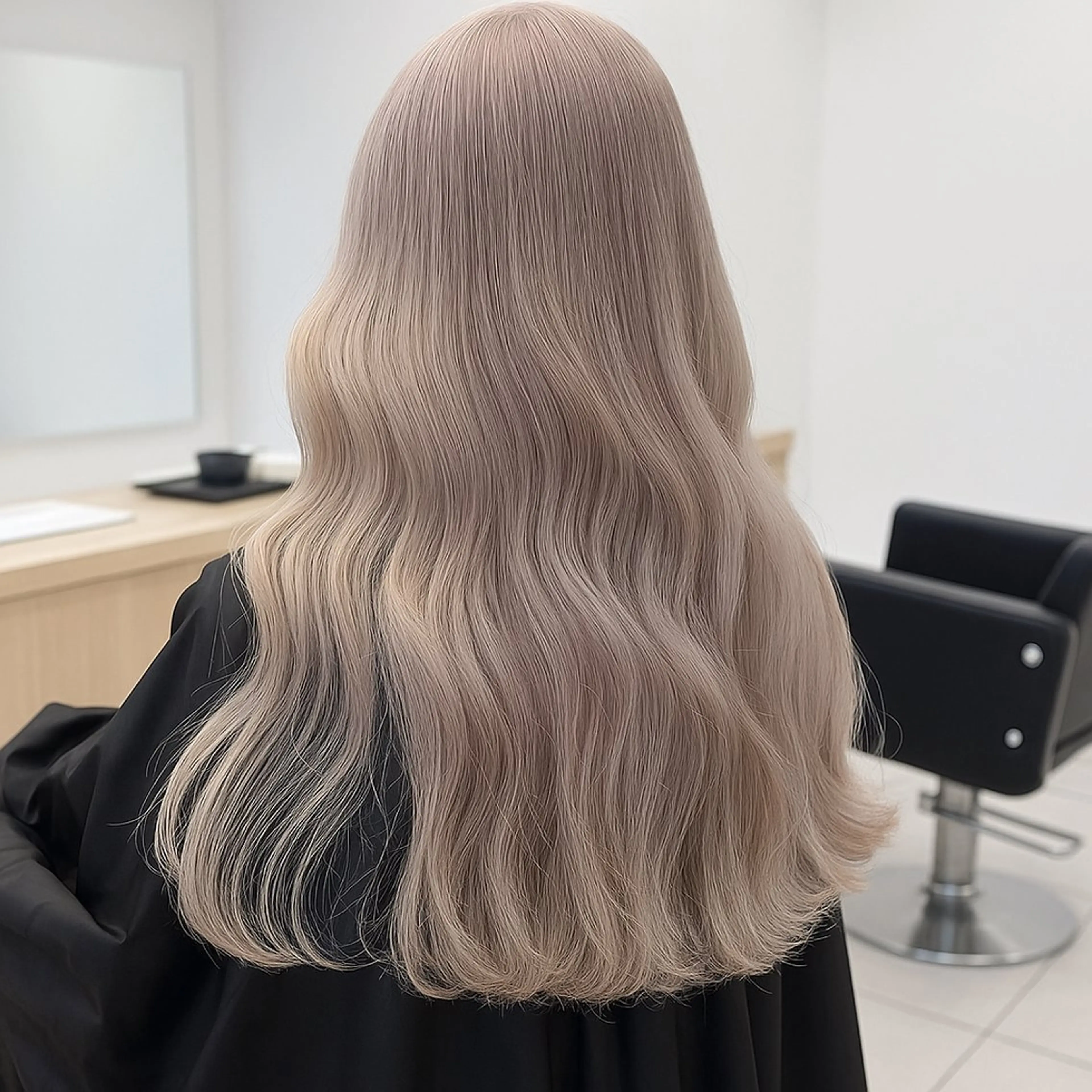 【12月限定】ダブルカラー（ブリーチ1回）➕オージュアプチトリートメント（カットも可能）の写真