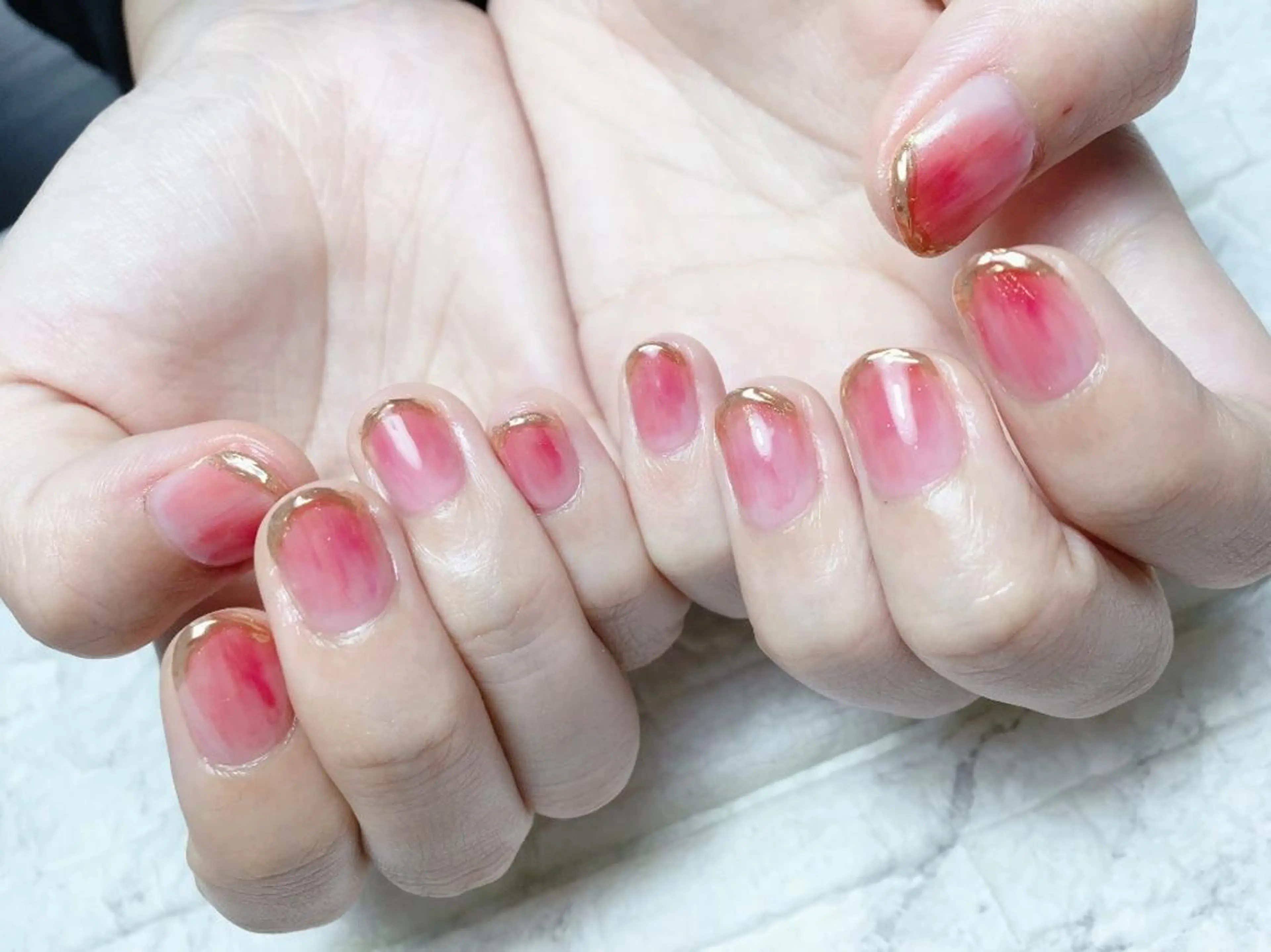 ネイル ハンドネイル ハンドケア 佐藤 結衣のネイルデザイン