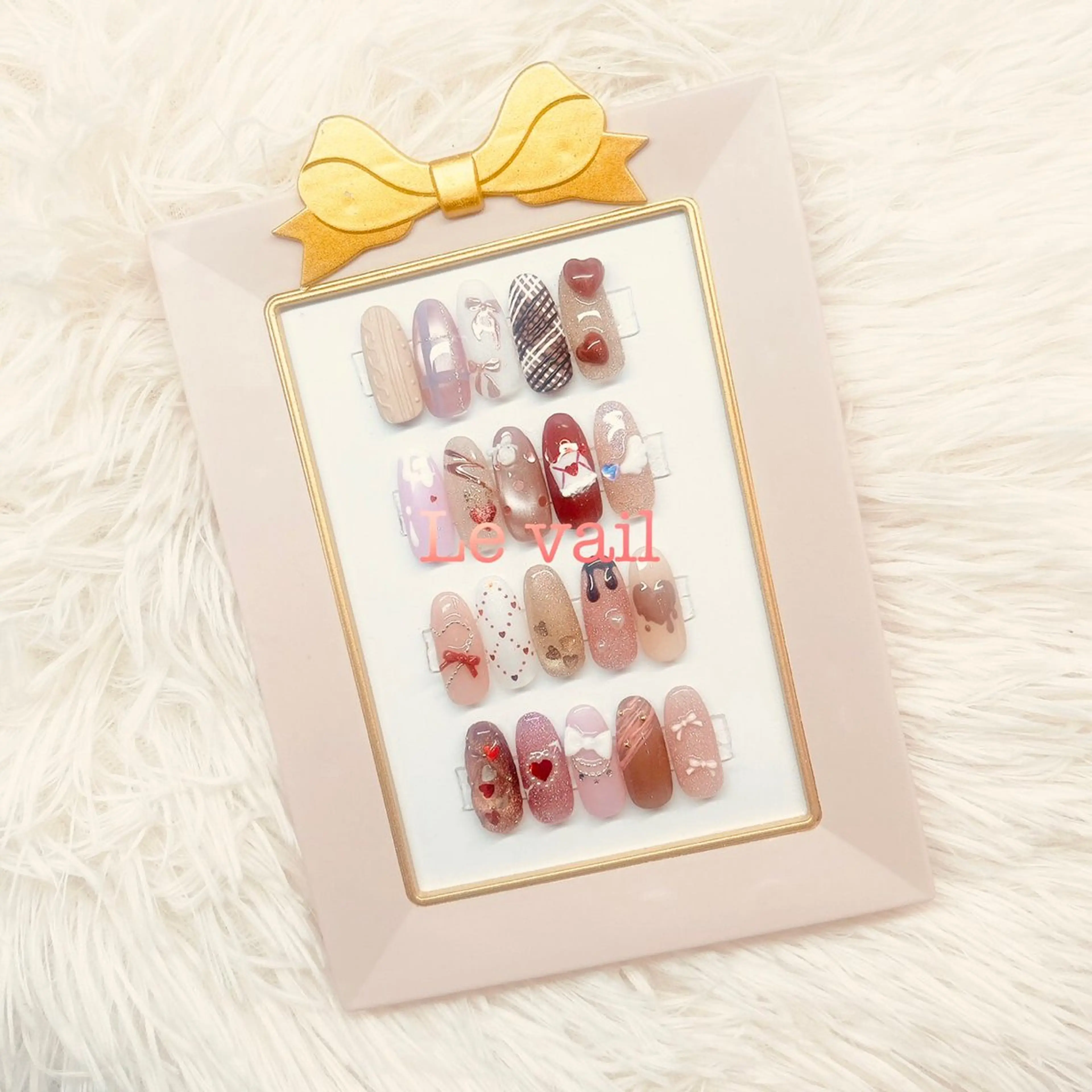 バレンタインデザインです💌❤︎オフ有＋550円🌈2月限定👑の写真