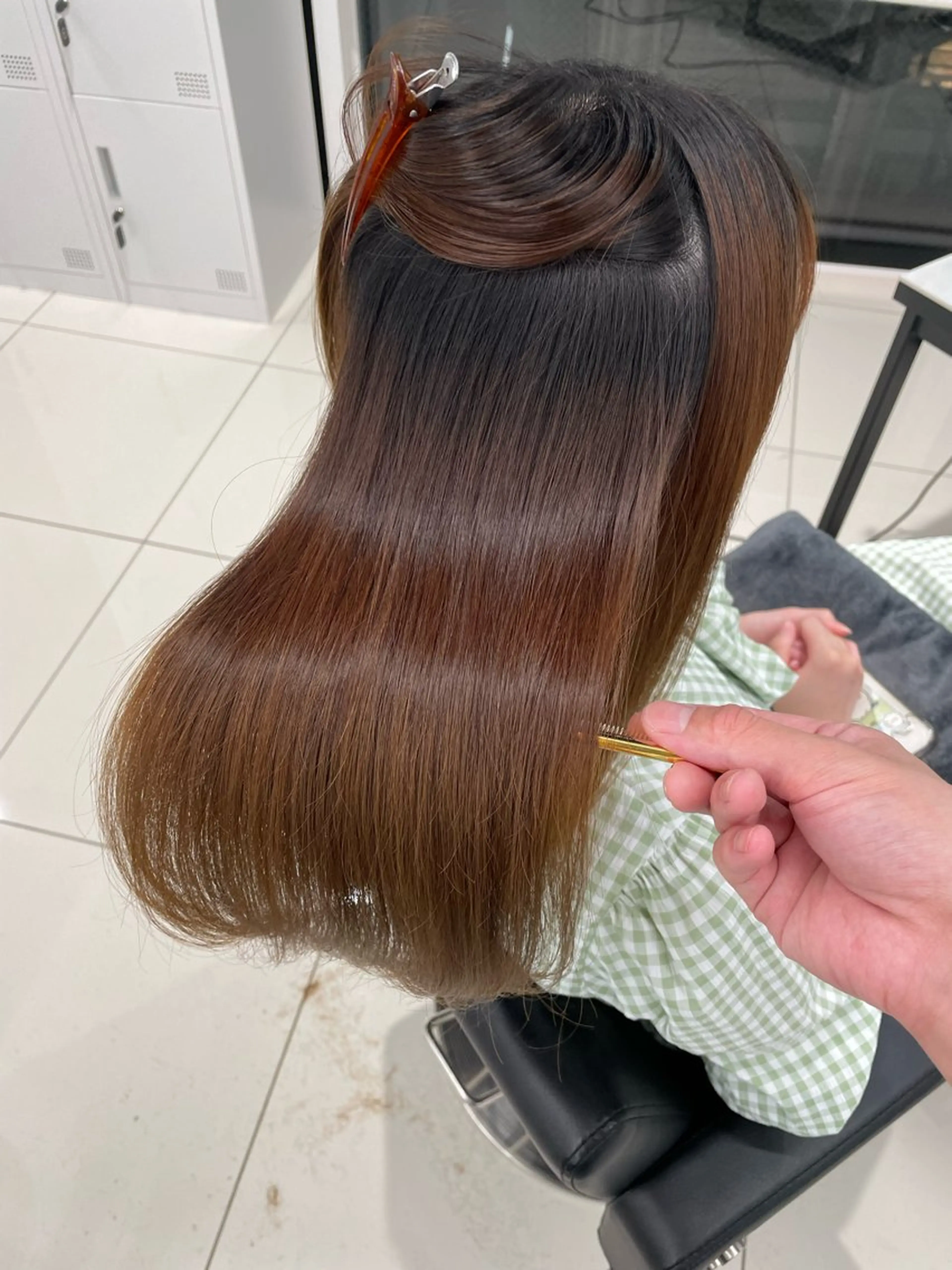 セミロング カット 縮毛矯正 トリートメント ヘッドスパ ✨髪質改善✨美髪 矯正🫧小泉のヘアスタイル