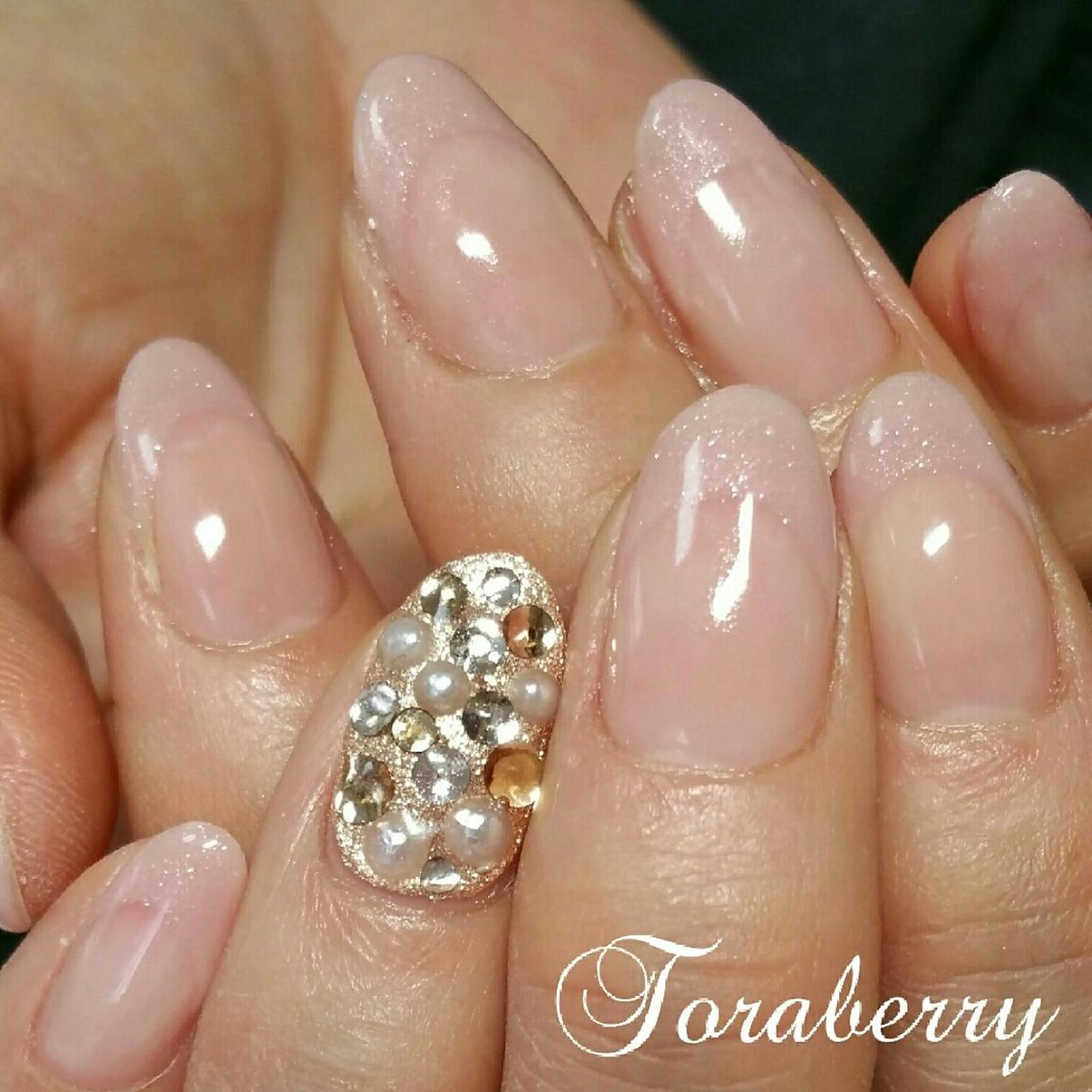 ネイル フレンチネイル ネイリスト なつみのネイルデザイン