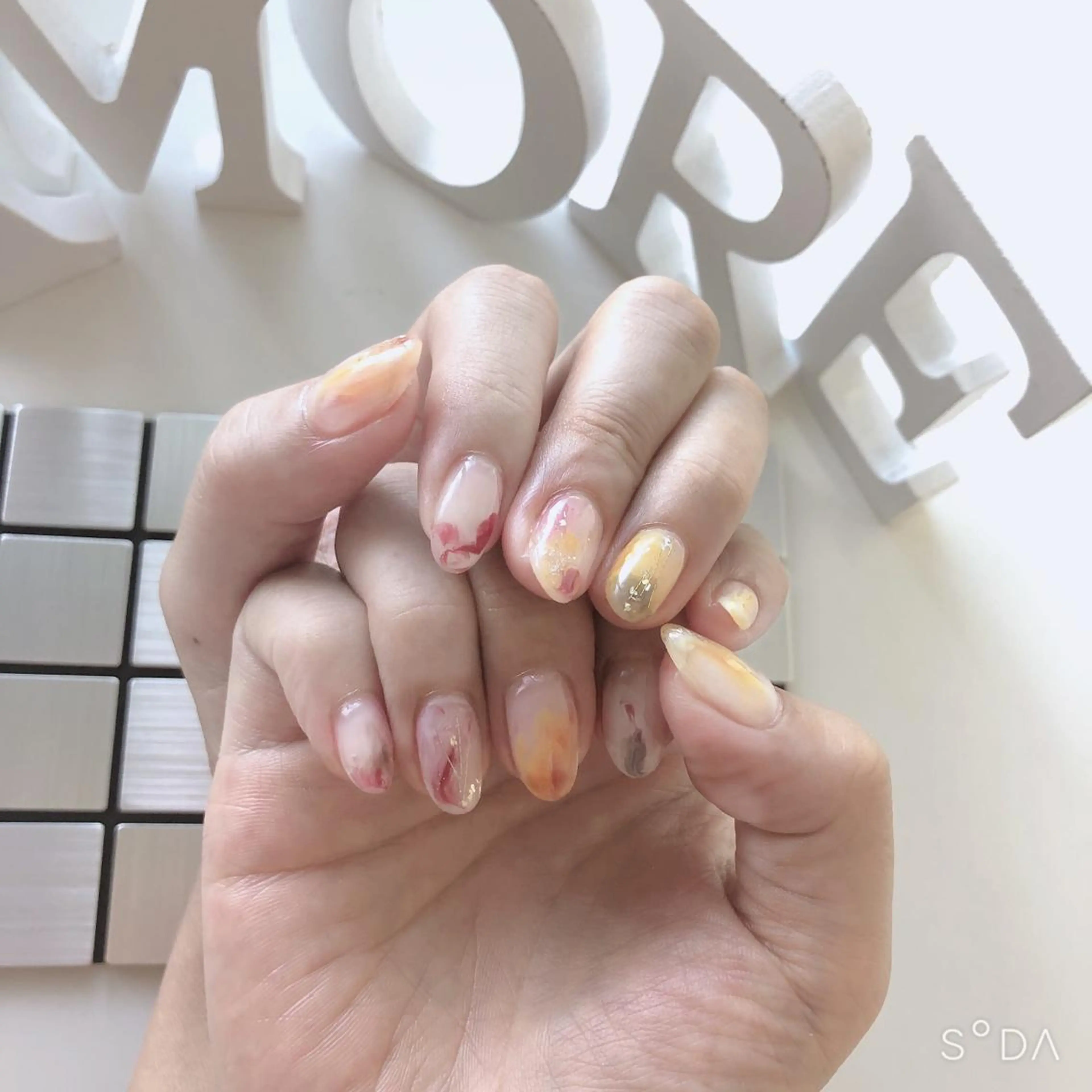 ネイル アートネイル ニュアンスネイル You kyehwaのネイルデザイン