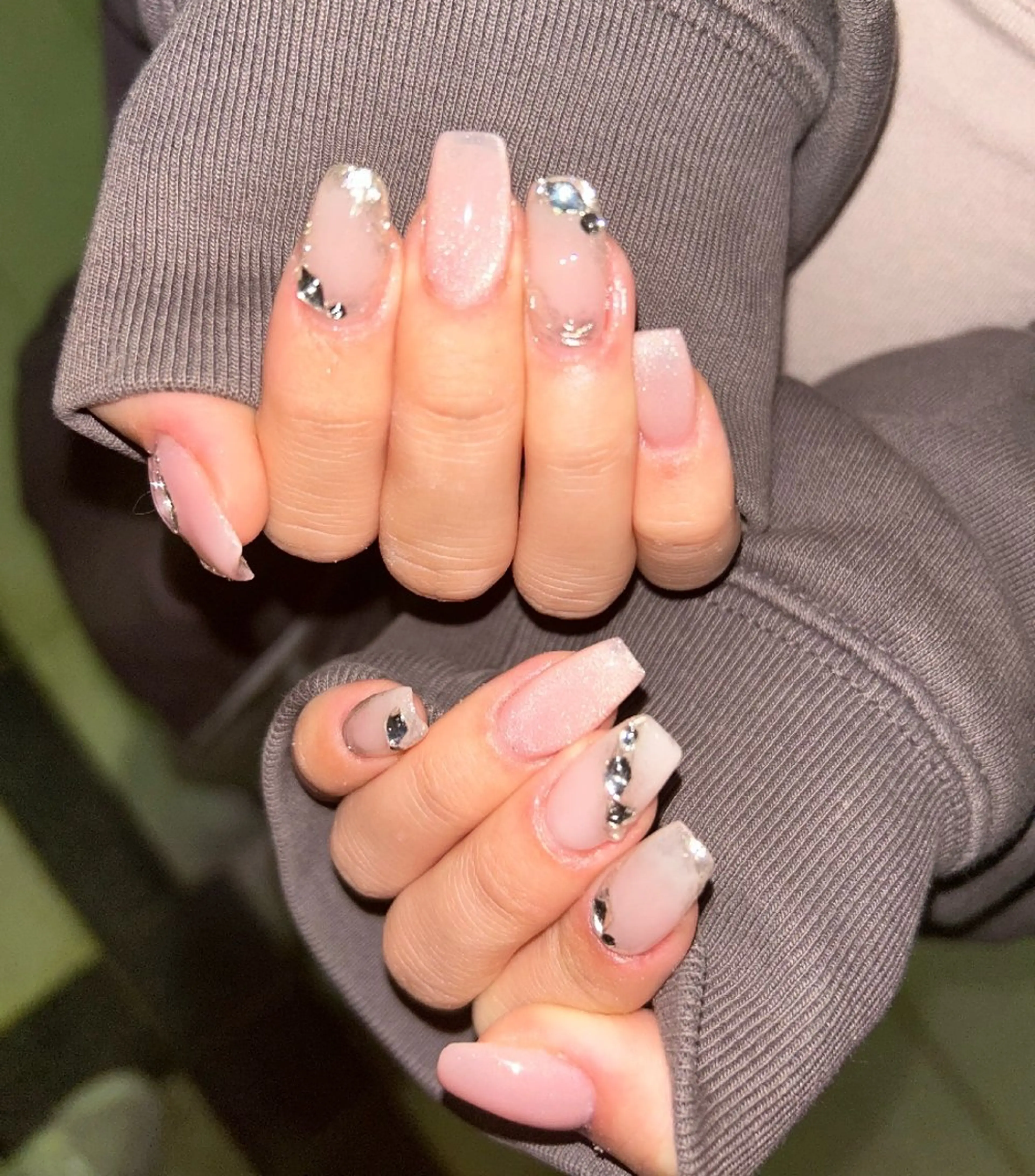 ネイル マグネットネイル シンプルネイル ハンドネイル UM Nail Salonのネイルデザイン