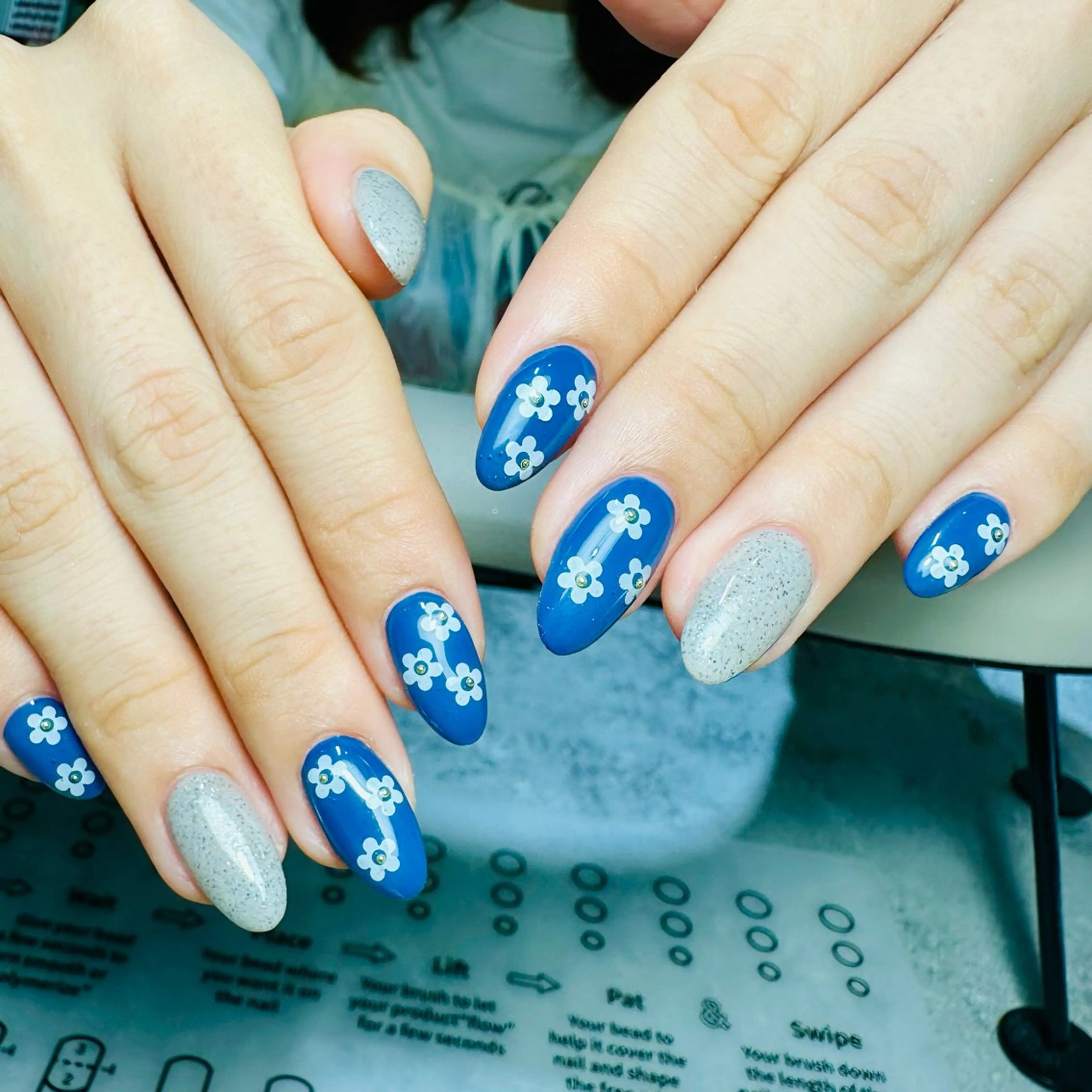 ネイル ハンドネイル Snow ユユのネイルデザイン