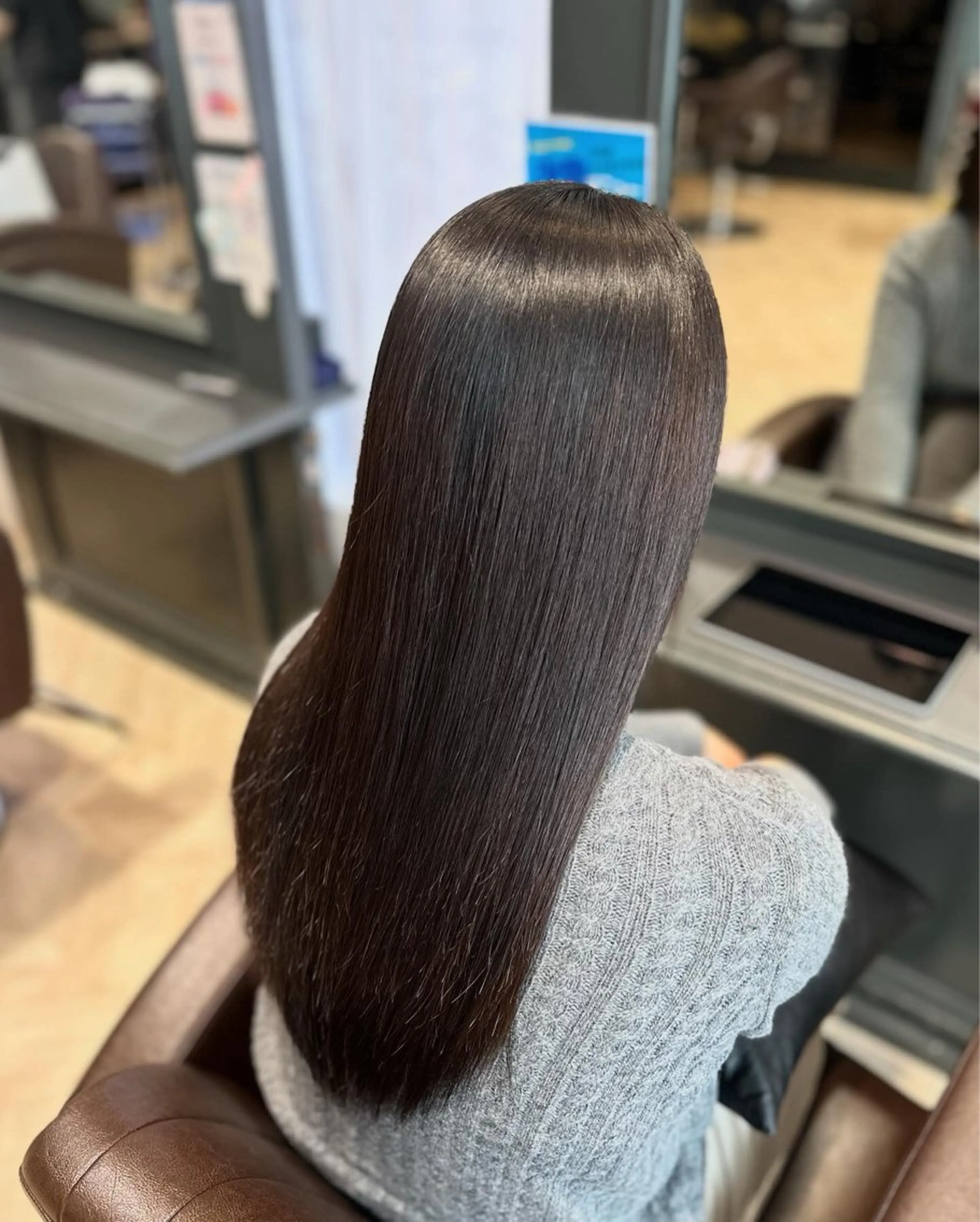 セミロング 髪質改善/レイヤー カット/川上京香のヘアスタイル