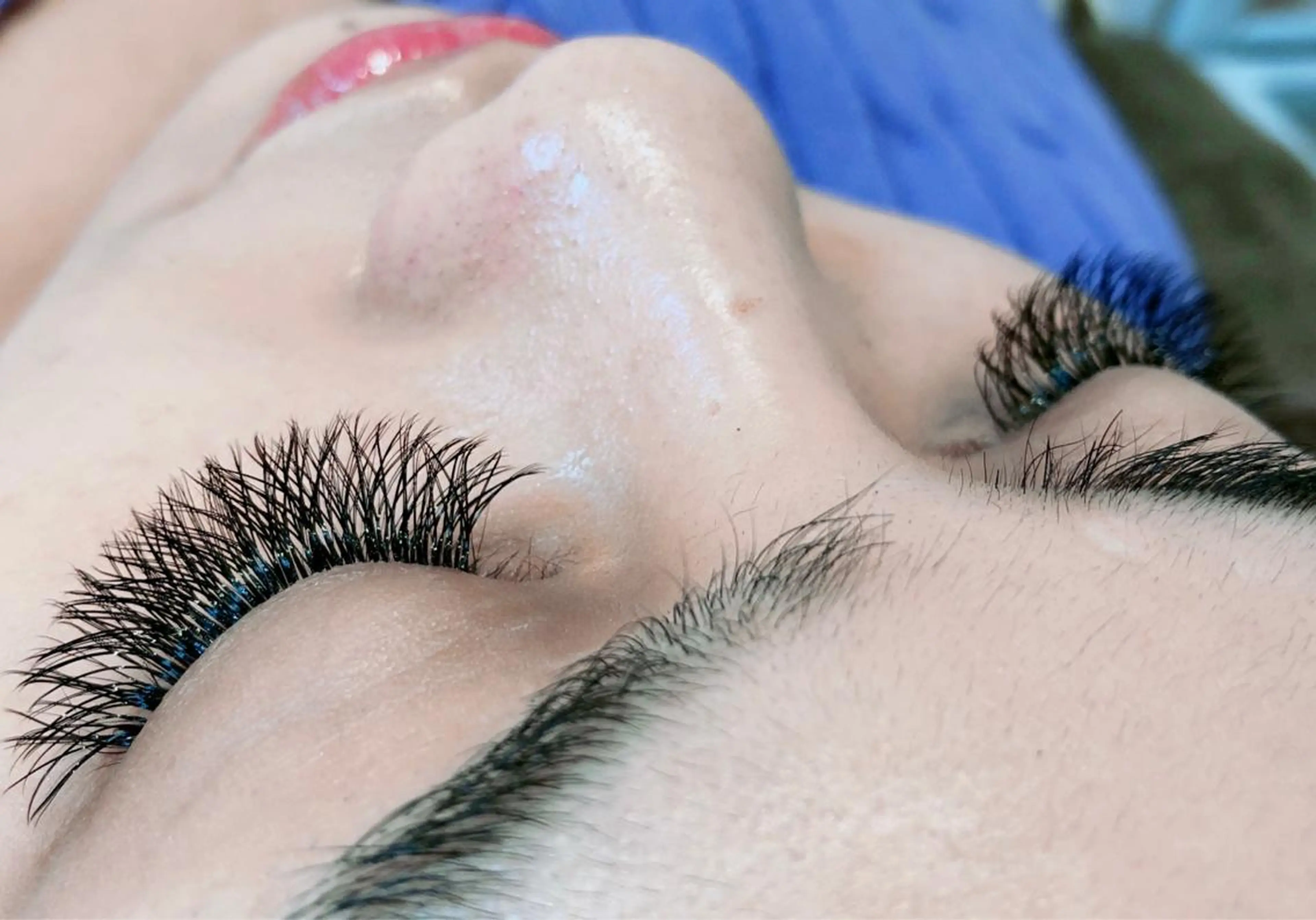 クロスボリュームラッシュつけ放題🤍の写真