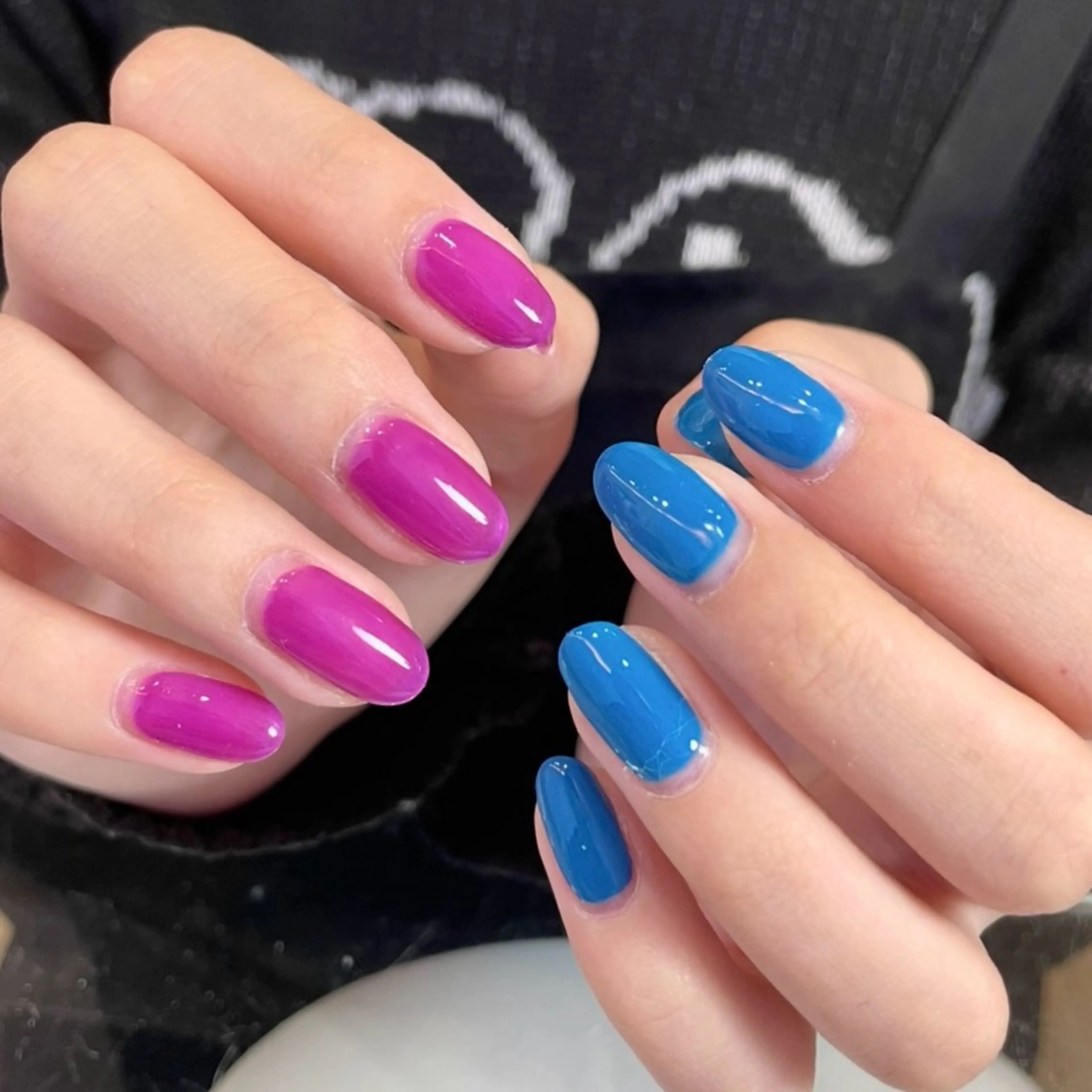 ネイル ワンカラーネイル アッカスタイル所属・アッカスタイル💐 宇佐美のマツエク・マツパデザイン