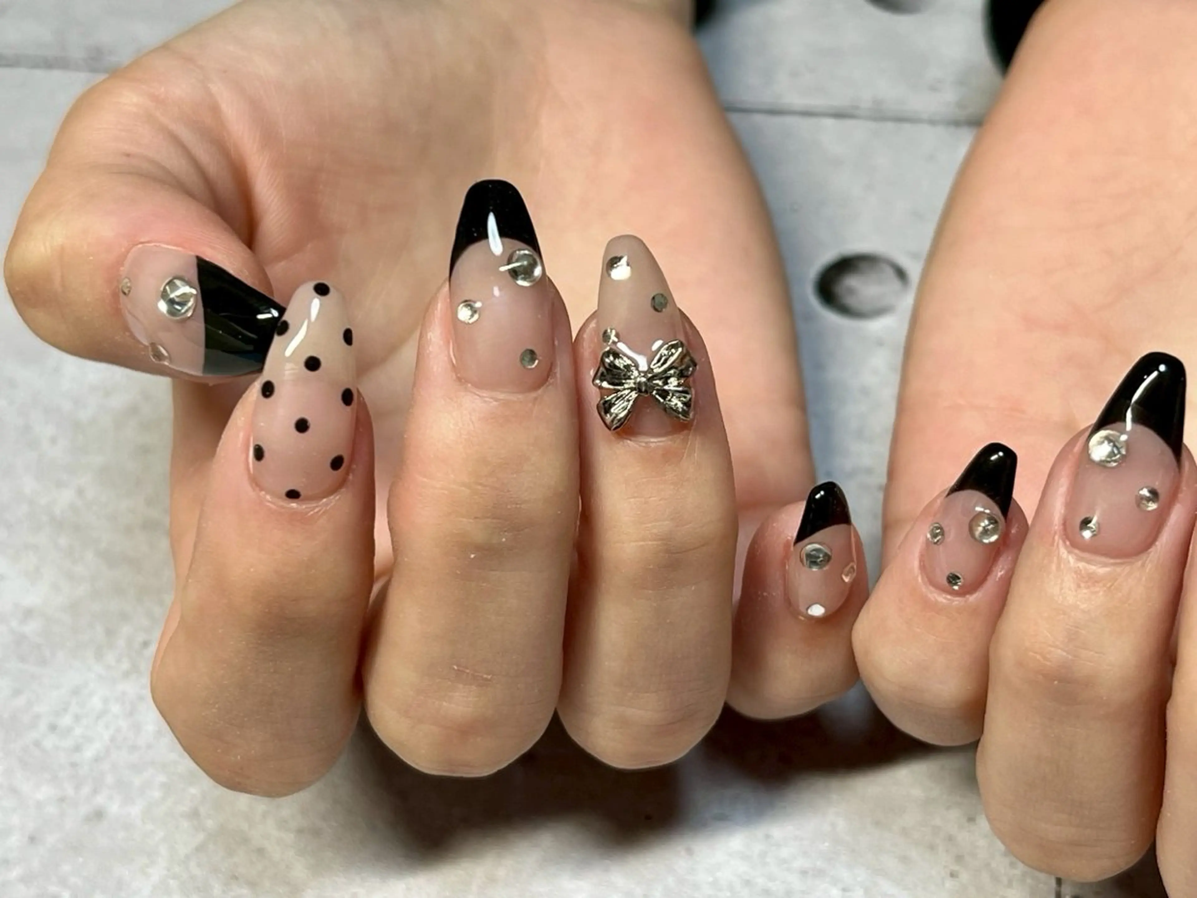 ネイル BROWS/ NAILSの眉毛・アイブロウイメージ