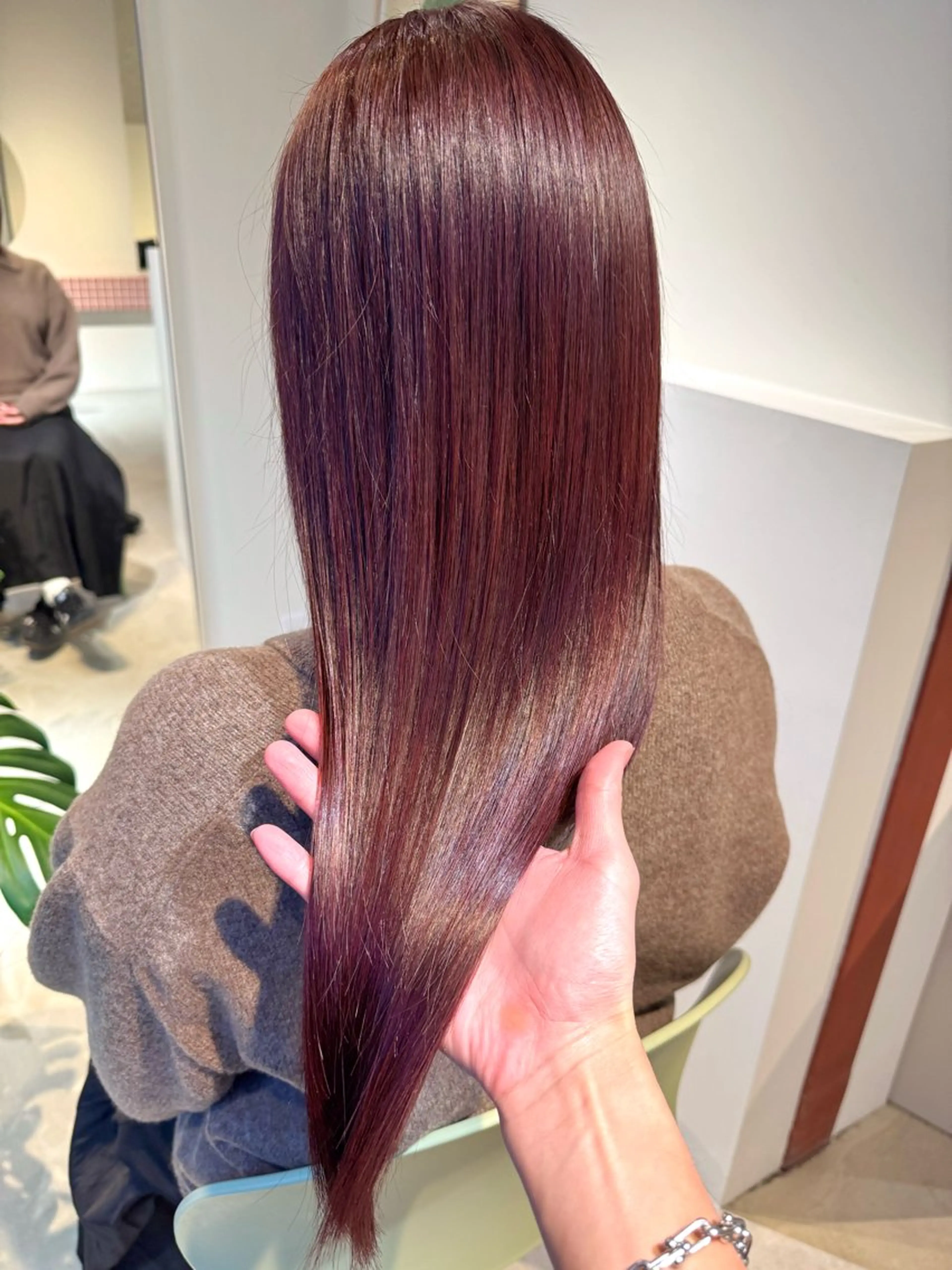 ロング カラー 切りっぱなしボブ ショートボブ アッシュ ベージュカラー グレージュ 髪質改善スペシャリス ト長尾勇弥/梅田中津のヘアスタイル