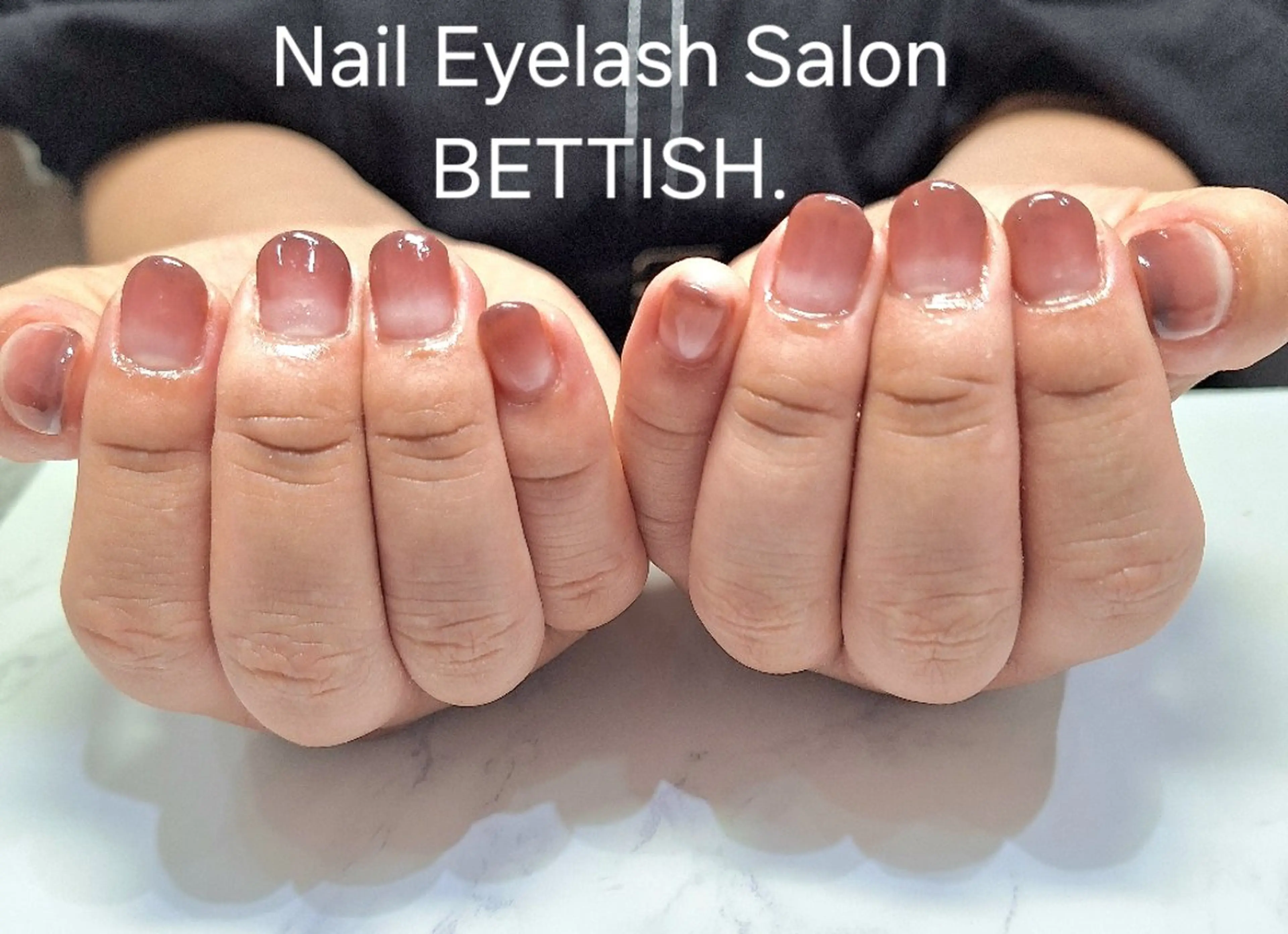 ネイル グラデーション BETTISH AIRIのネイルデザイン