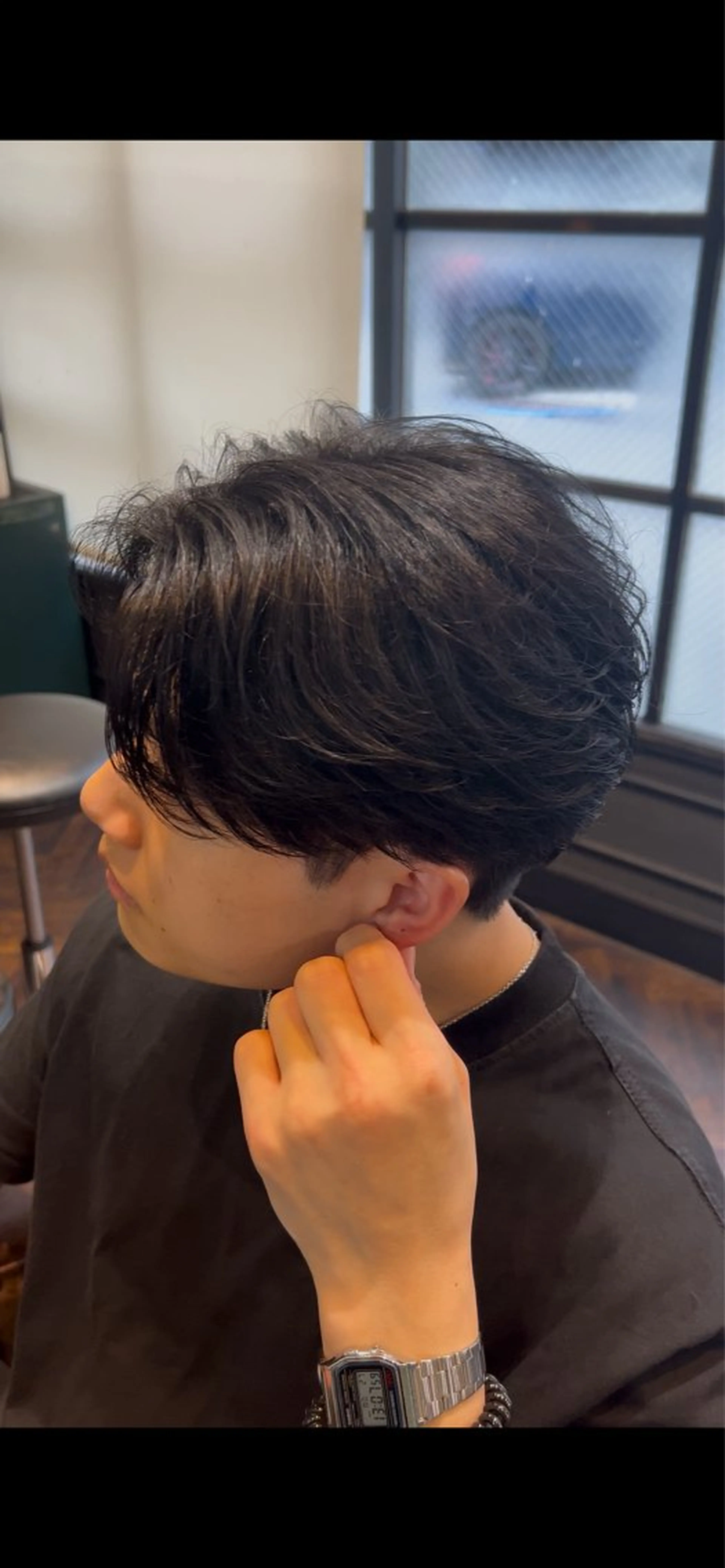 ショート カット パーマ モナン新宿所属・曲がる縮毛 メンズ 毛流れ 佐々木 優のヘアスタイル