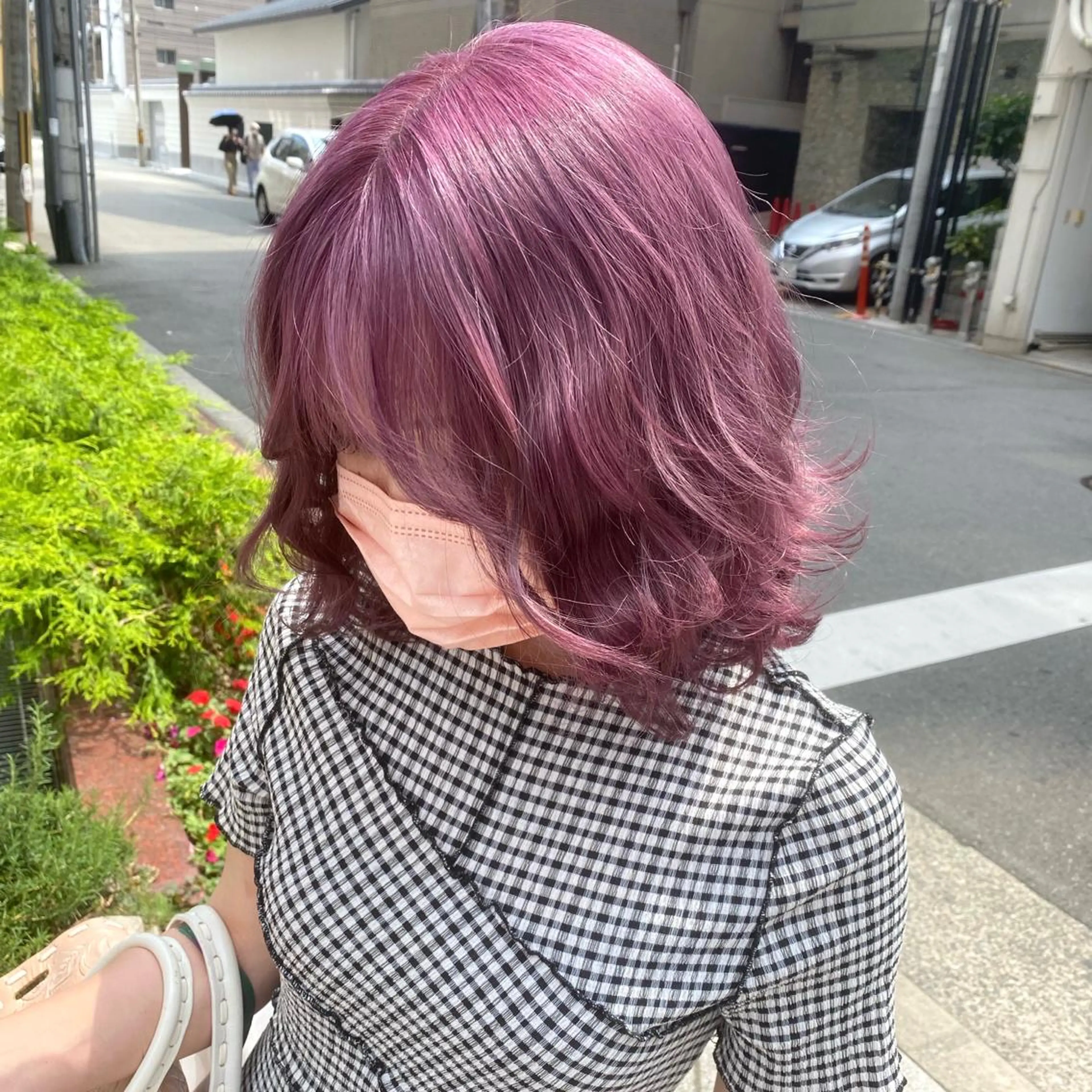 ミディアム カラー シールエクステ特化 ハイトーン、NANAのヘアスタイル