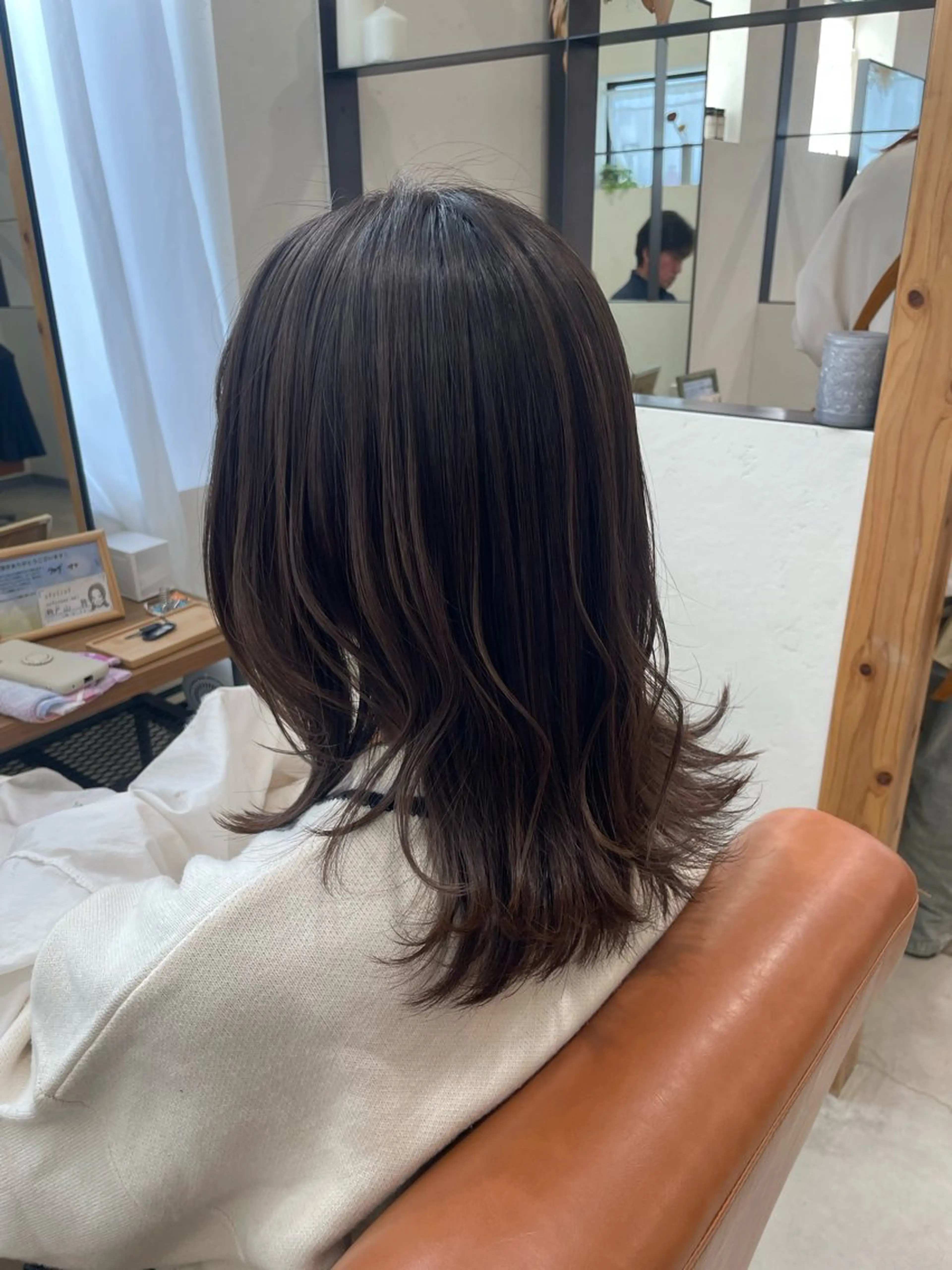 ミディアム 艶感暖色カラー /透明感/瀬戸山舞のヘアスタイル