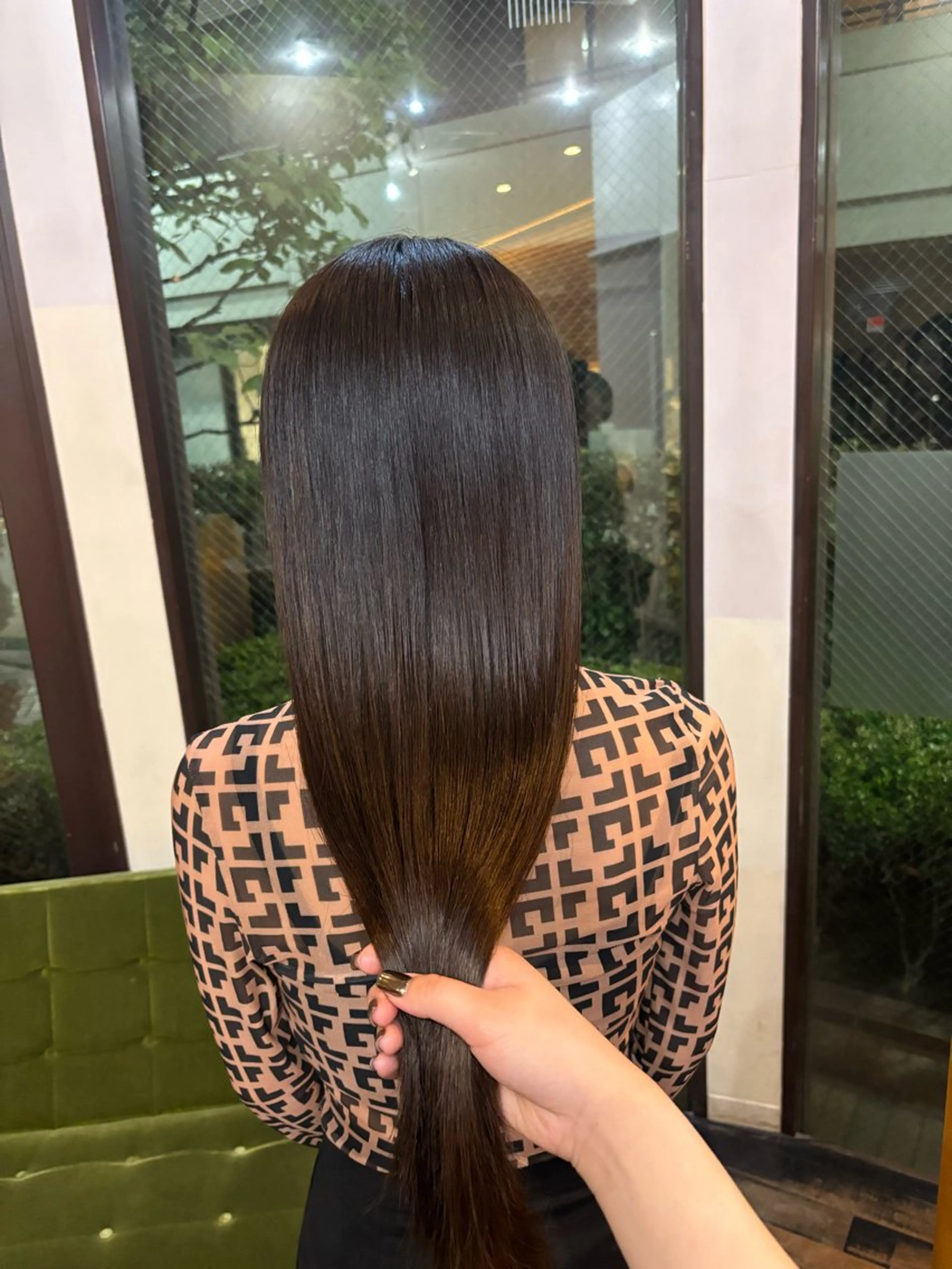 ロング 縮毛矯正 MINNANO所属・⚪️マナエ⚪️ ／学芸大学のヘアスタイル