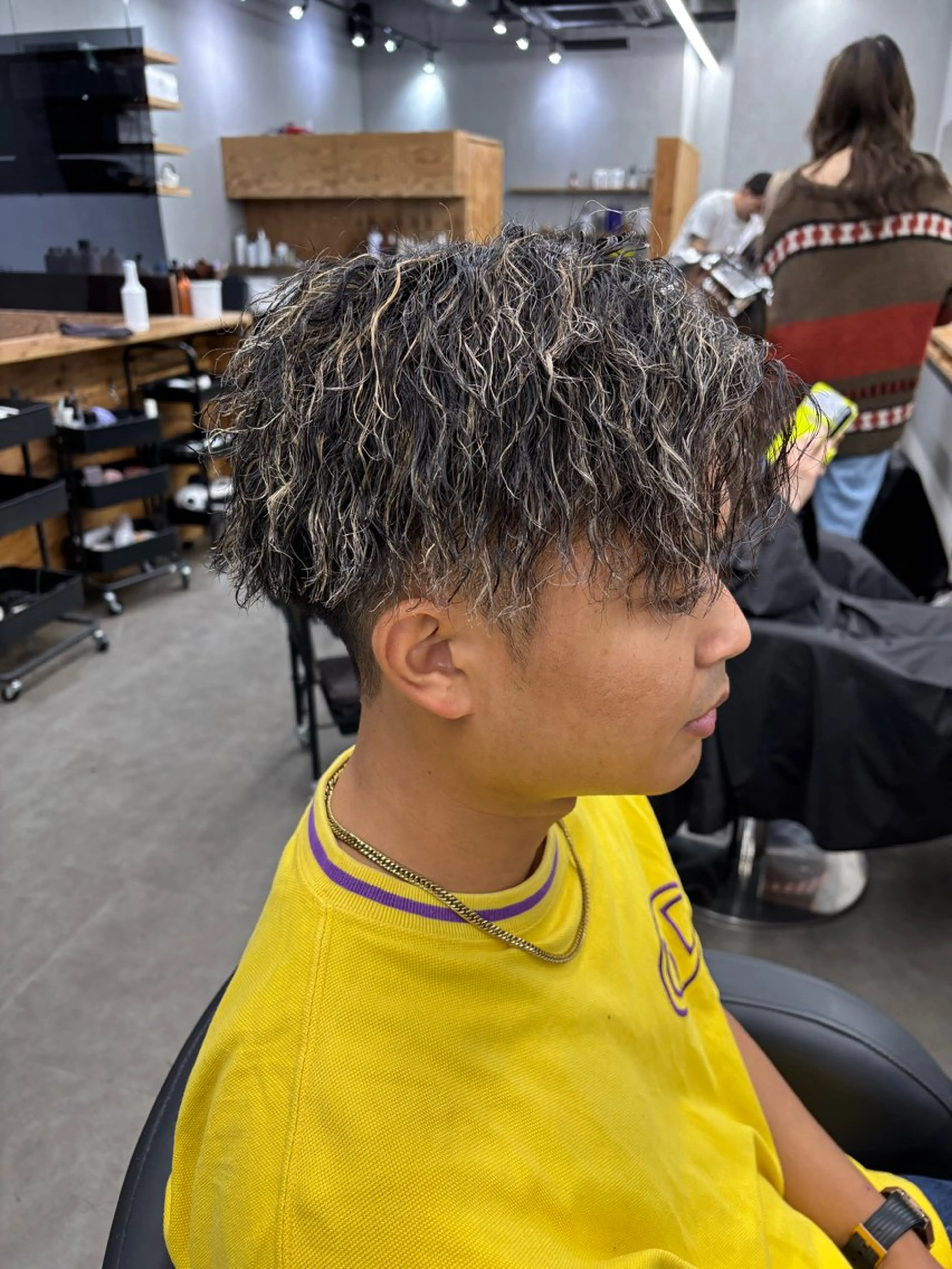 ショート カラー パーマ メンズ カット ヘアカラー パーマ トリートメント メンズ支持率NO.1 マサキのヘアスタイル