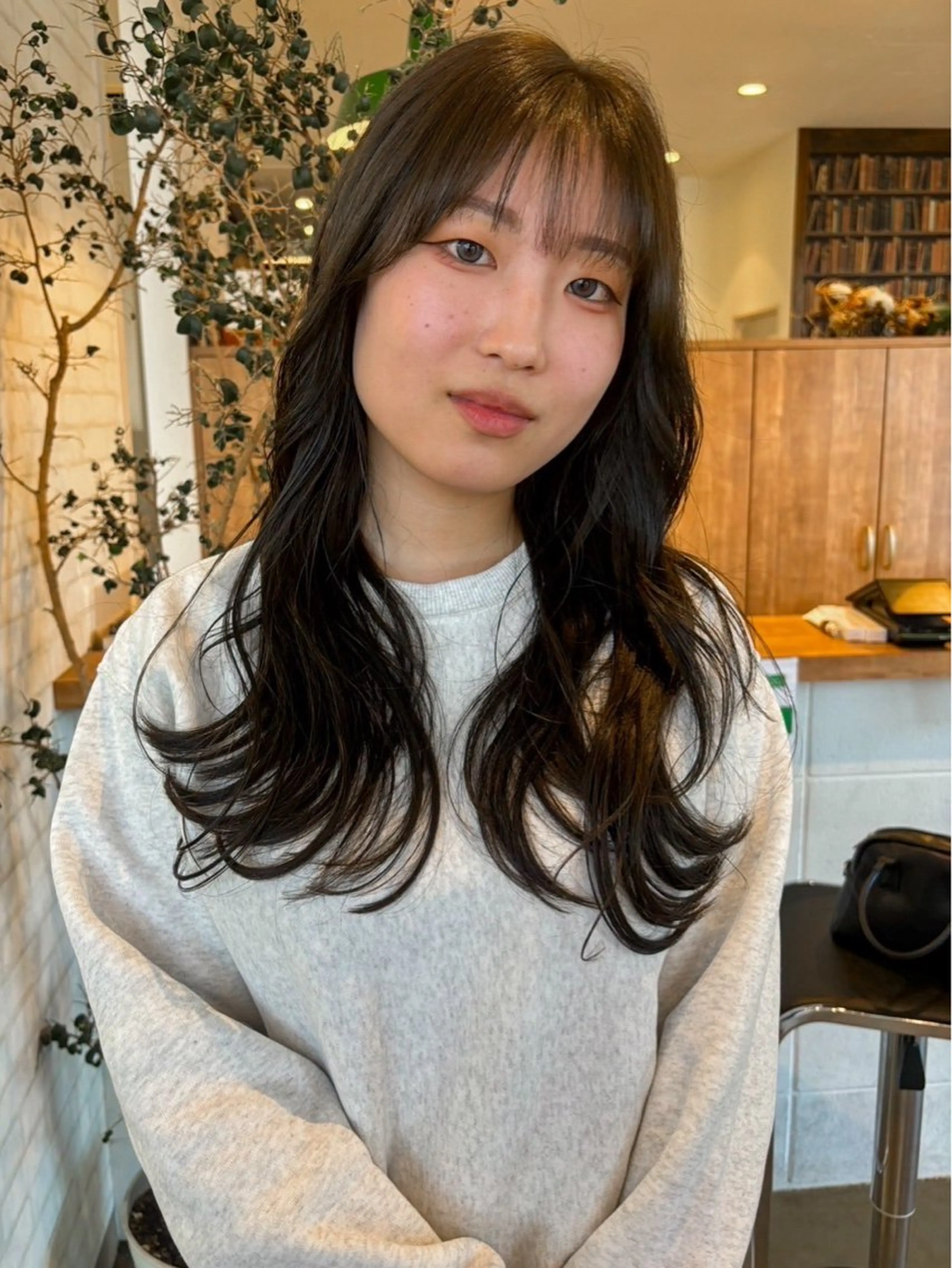 ロング カラー パーマ ヘアアレンジ オリーブカラー レイヤーカット ❣️倉敷❣️美髪 カラー能登一成のヘアスタイル