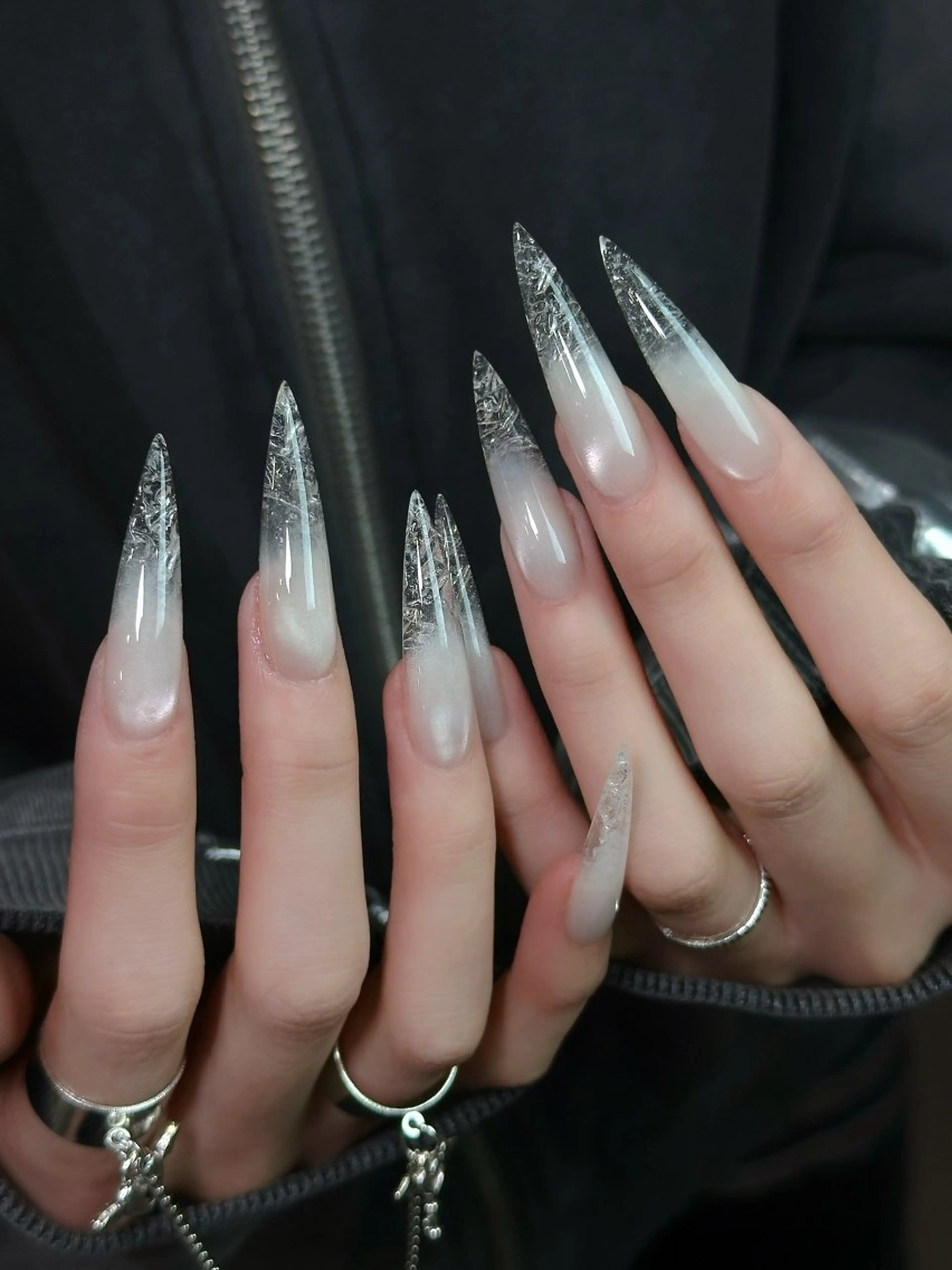 ネイル ハンドネイル Dark honey スカルプ専門原宿店のネイルデザイン