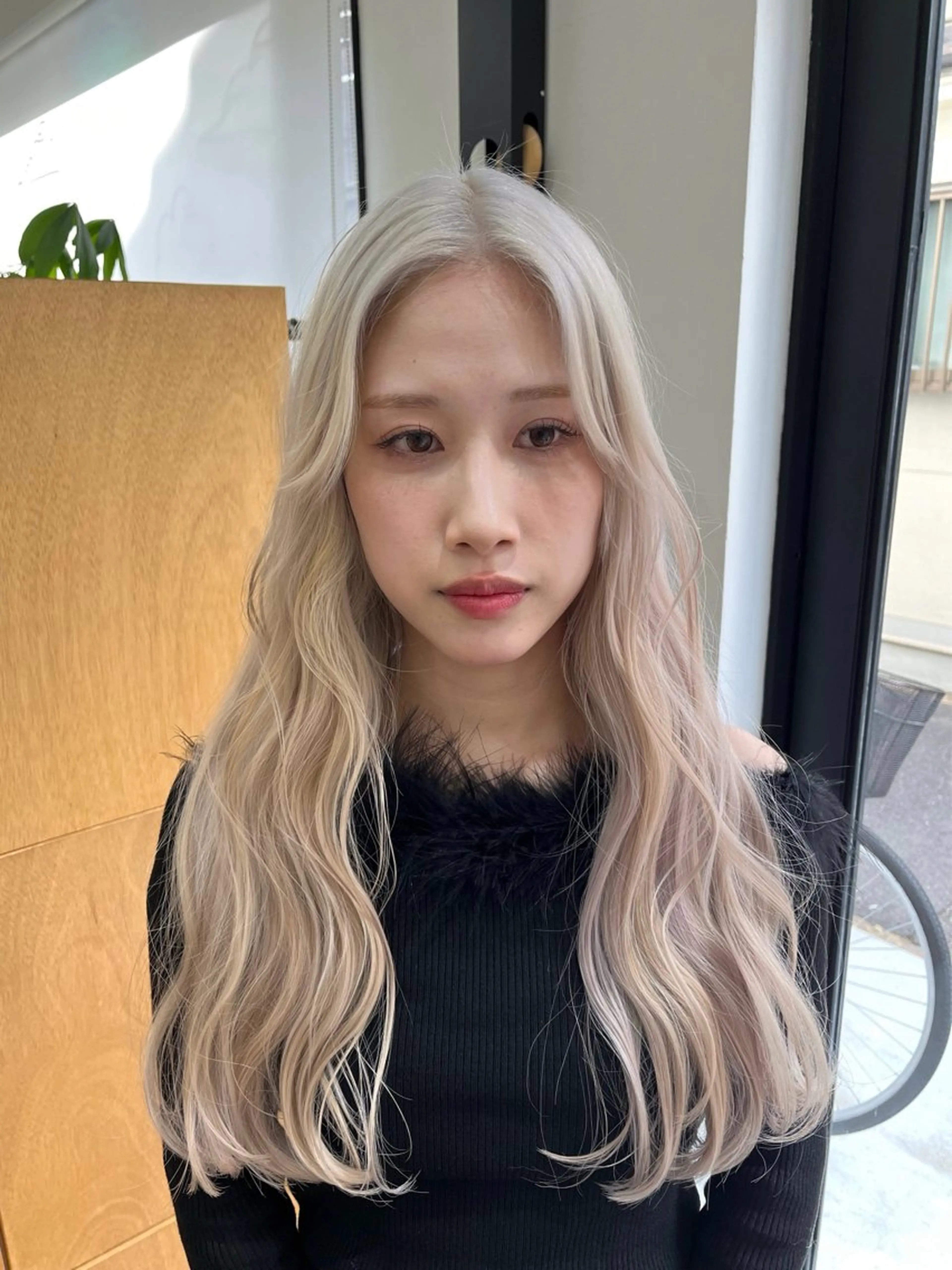 ロング カラー ブリーチ ヘアカラー miyu /レイヤー/ブリーチのヘアスタイル