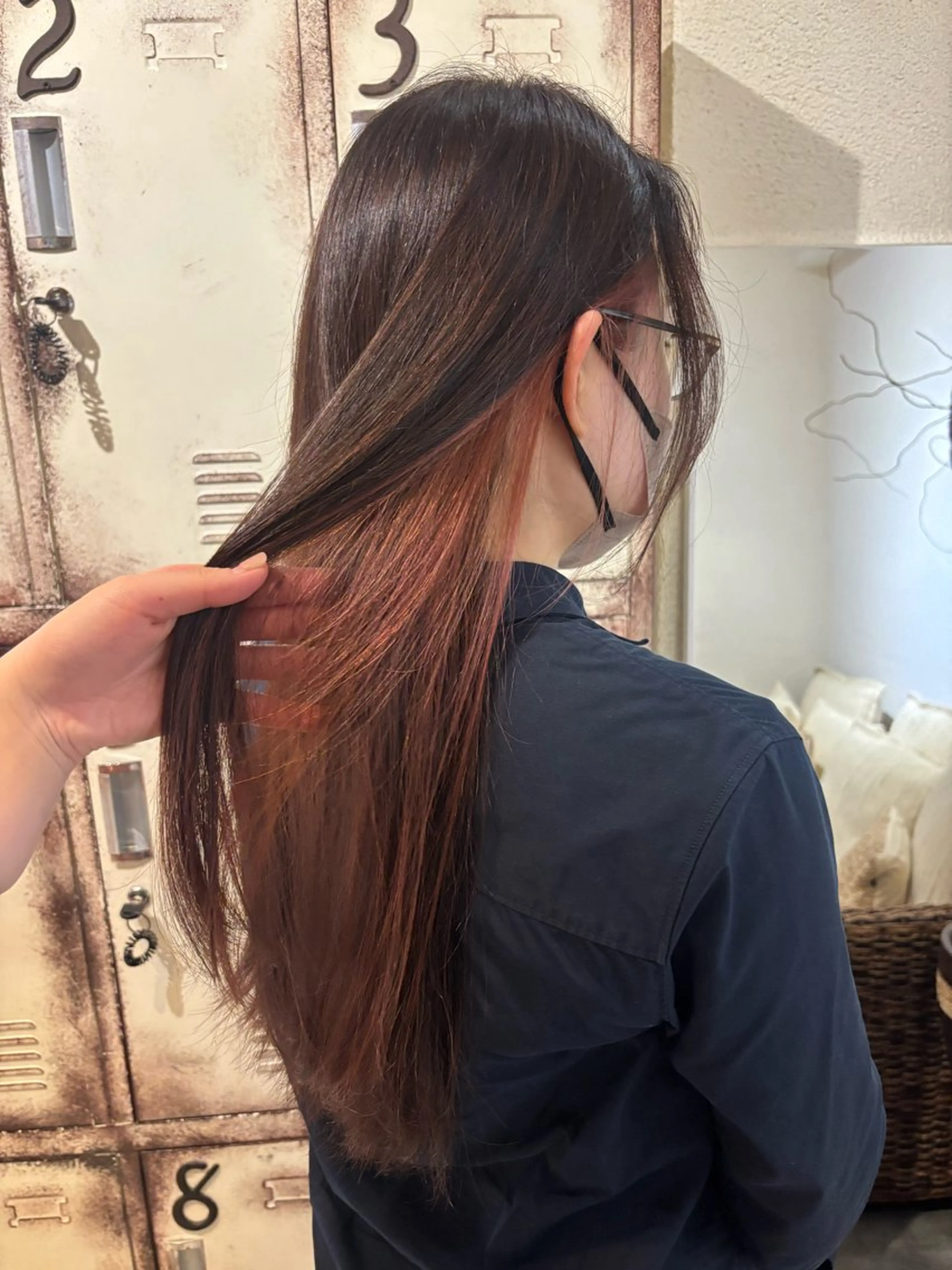 ロング カラー ヘアカラー 道添 怜奈のヘアスタイル