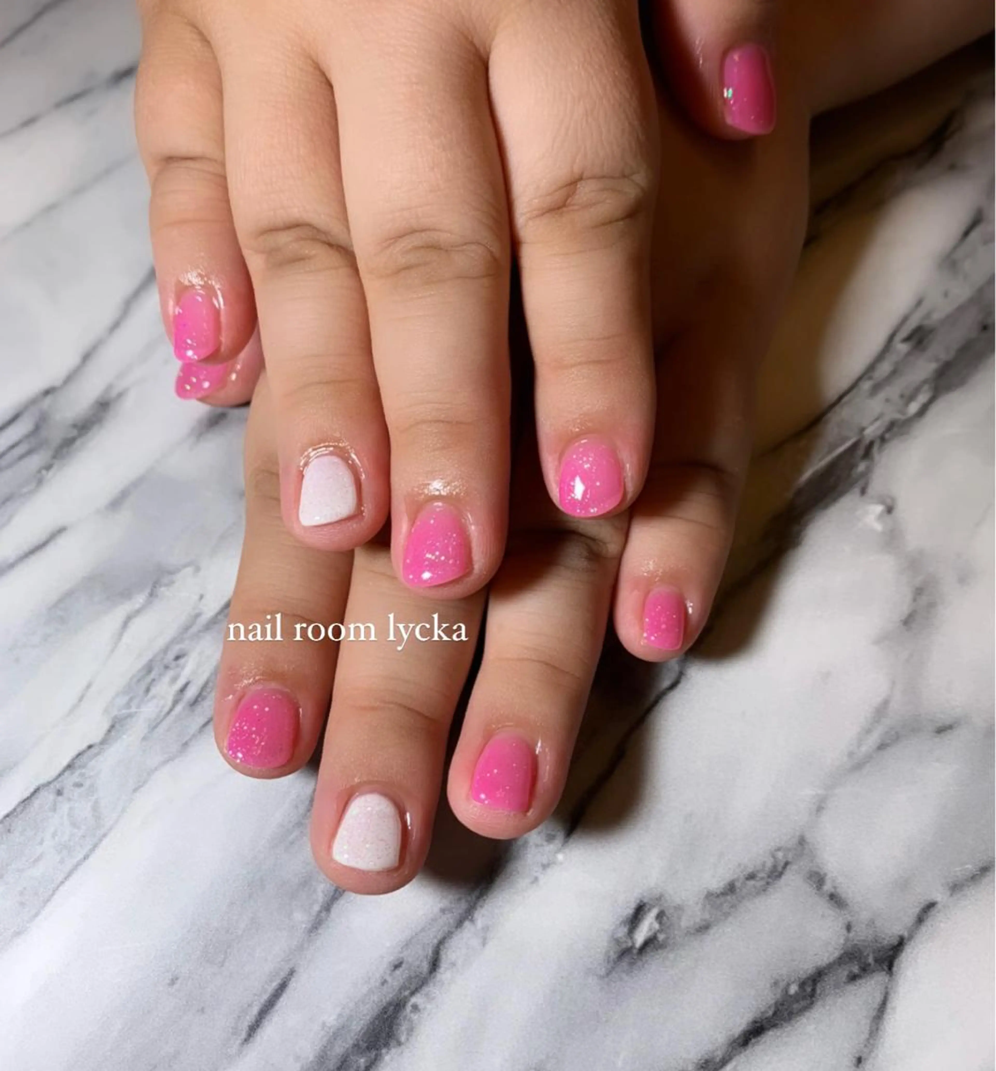 ネイル ﾈｲﾙﾙｰﾑﾘｯｶ 𝐦𝐚𝐲𝐮のネイルデザイン