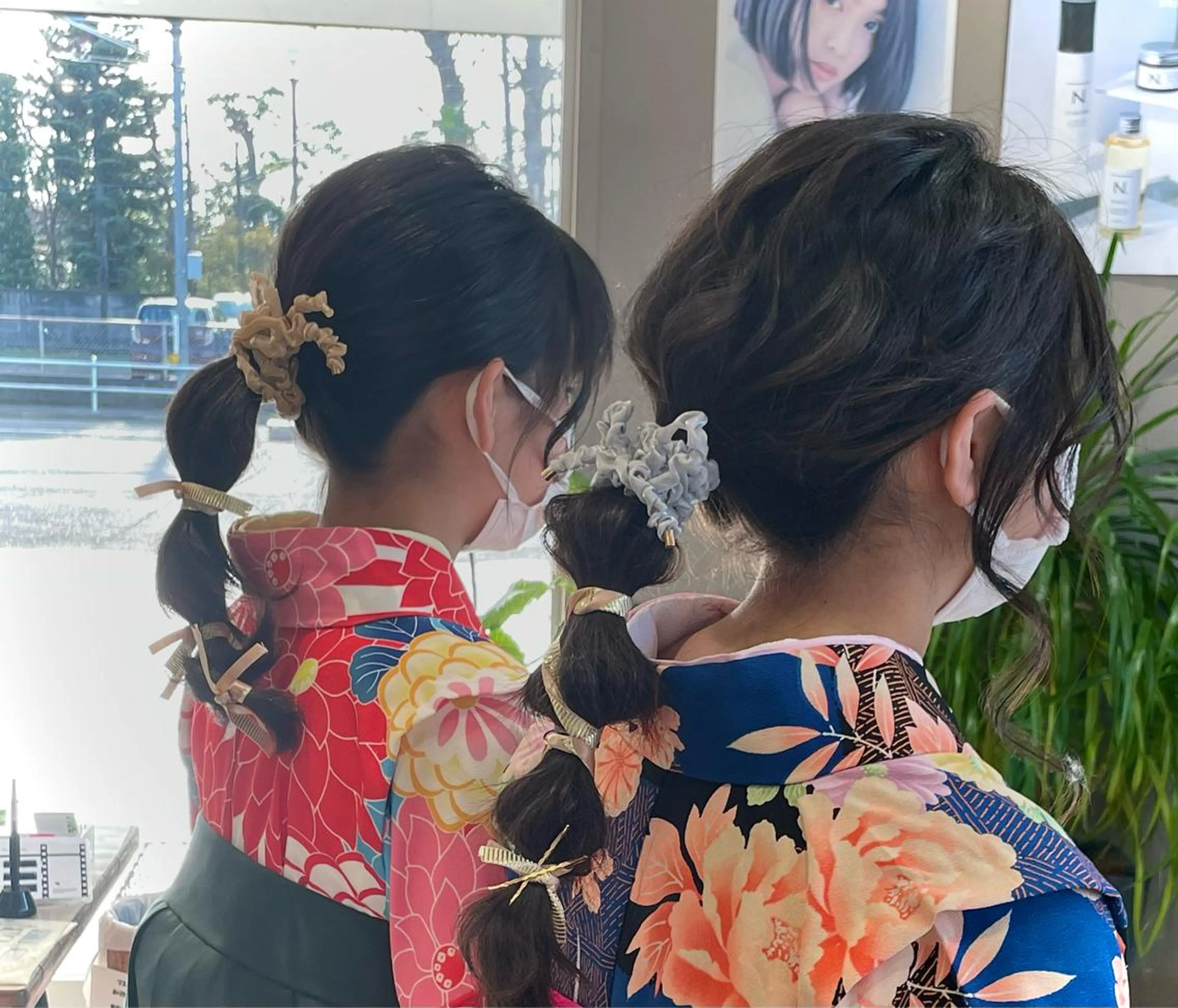 セミロング 吉田 桃夏のヘアスタイル