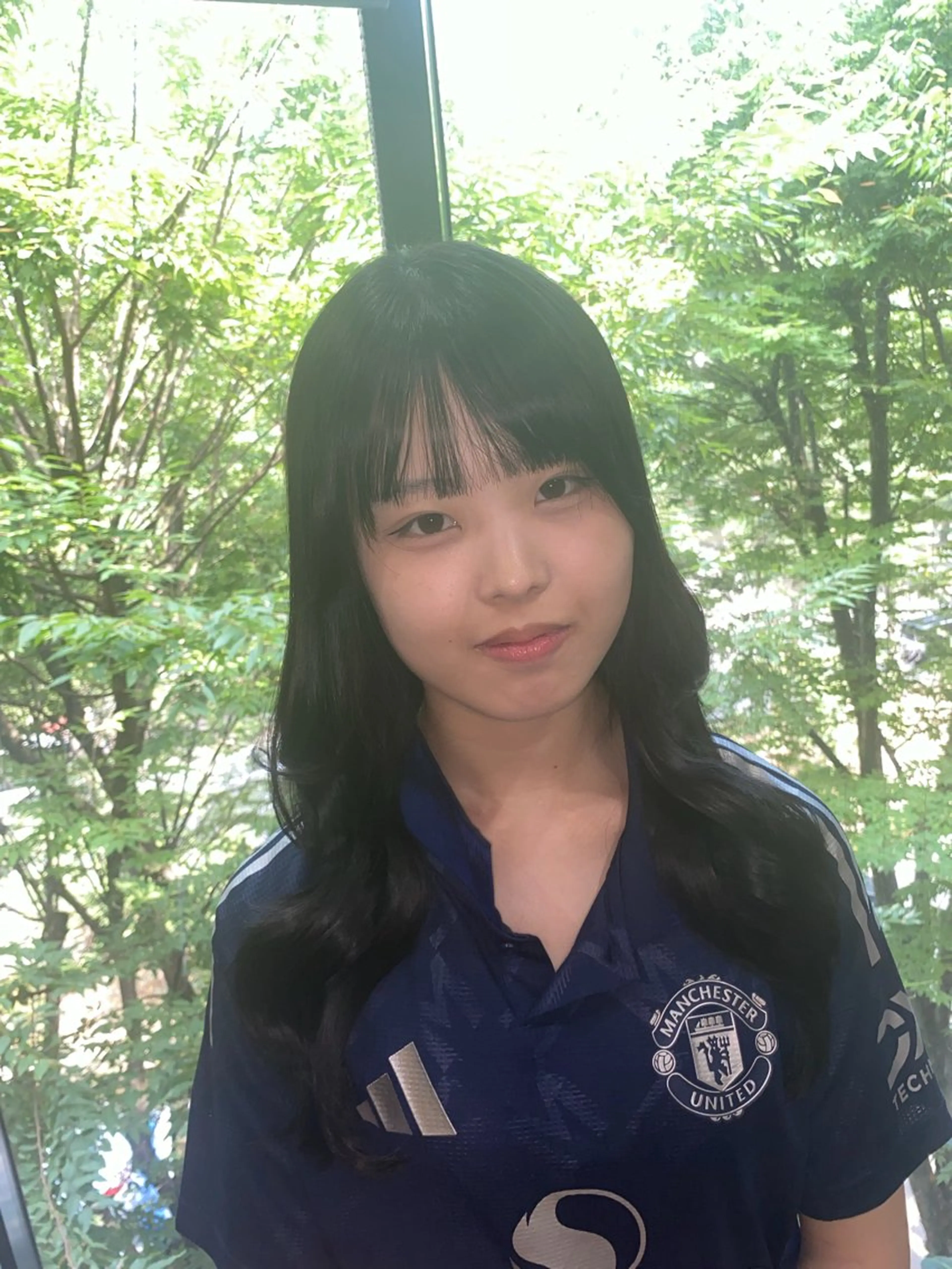 セミロング yamashita karinのヘアスタイル