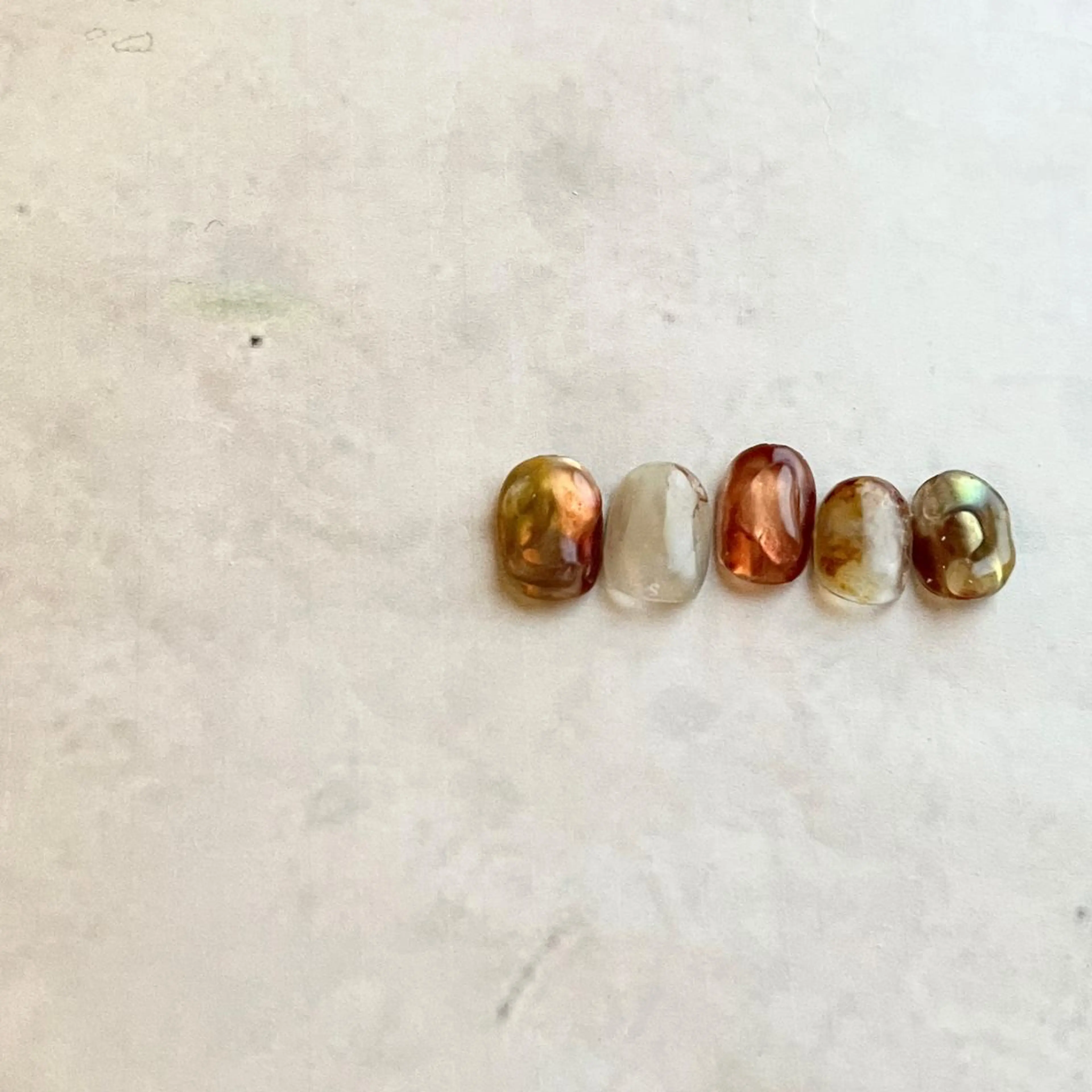 ネイル ブラウン オレンジ ぷっくりネイル フリーランス¨̮⃝ ネイリストOKADAのネイルデザイン