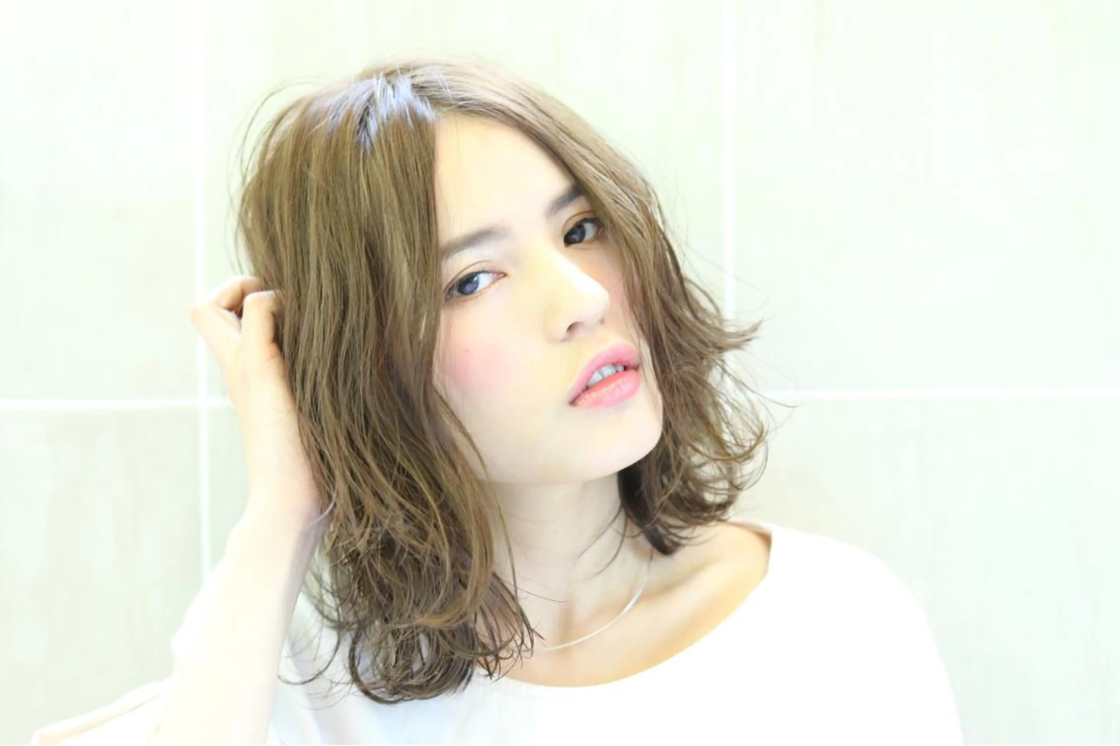 ミディアム パーマ 齋藤 咲のヘアスタイル
