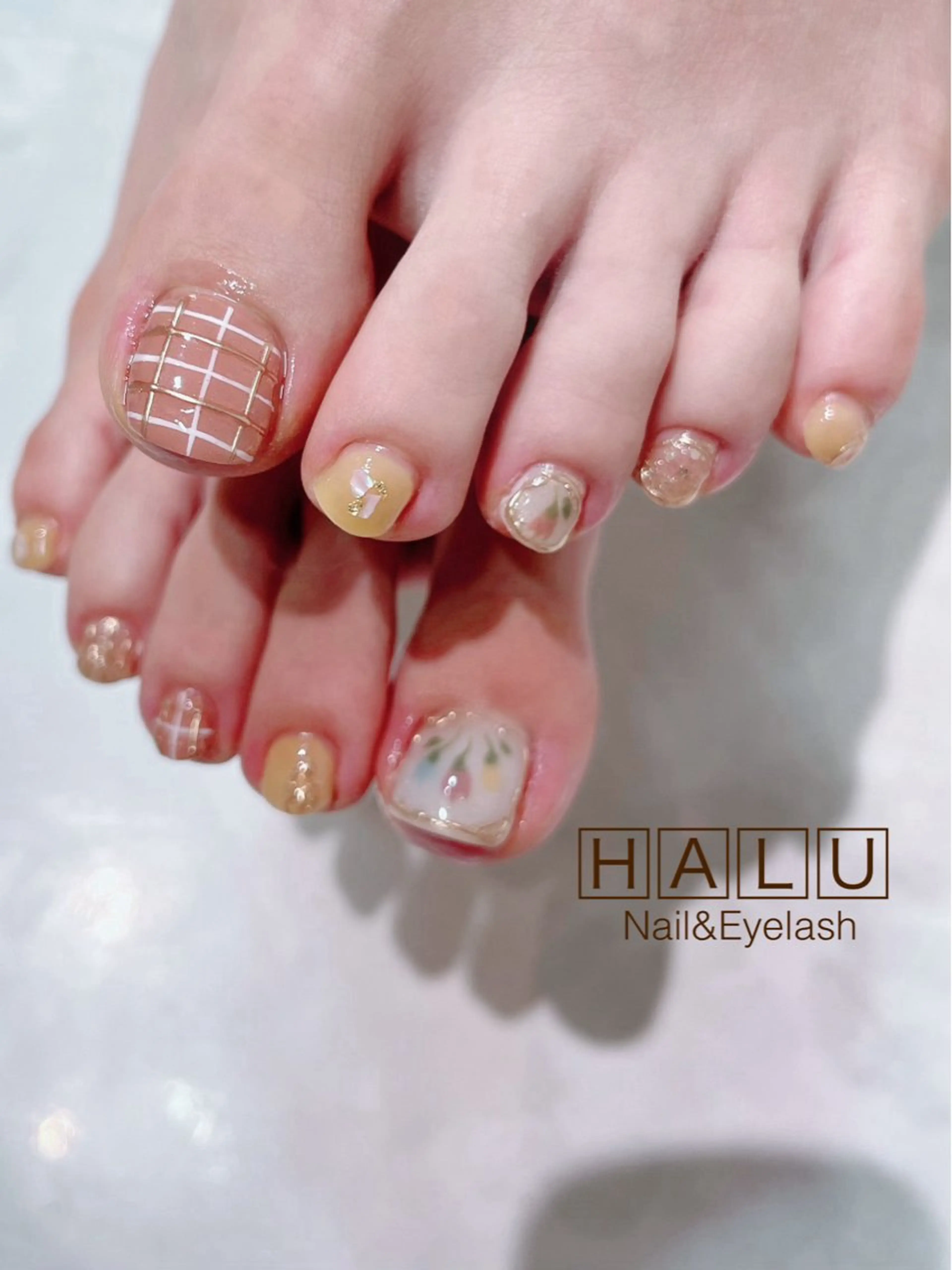 ネイル 春ネイル 黄色 HALU ハルのネイルデザイン