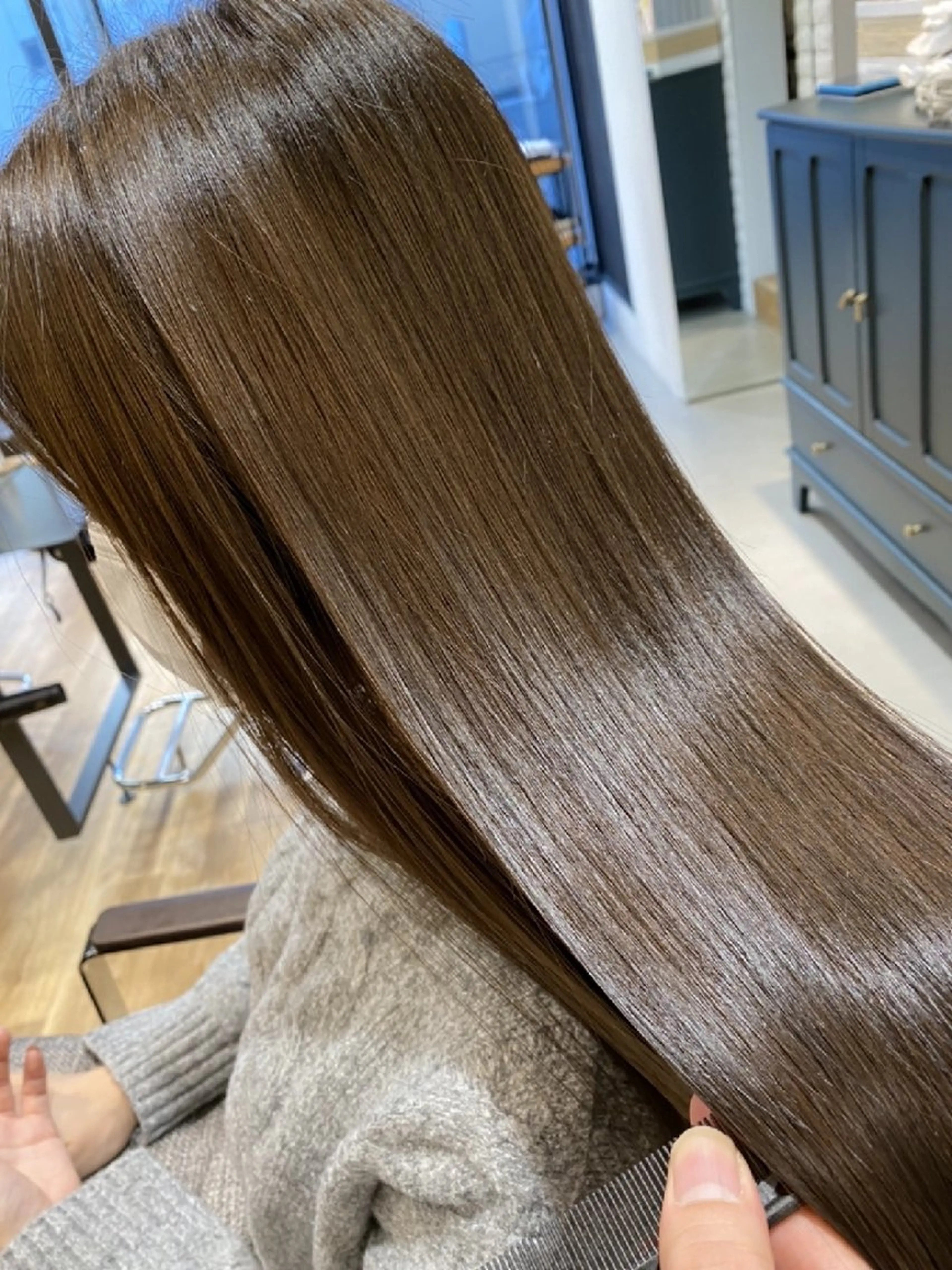 ロング トリートメント 深夜まで営業中‼️ レム髪質改善のヘアスタイル