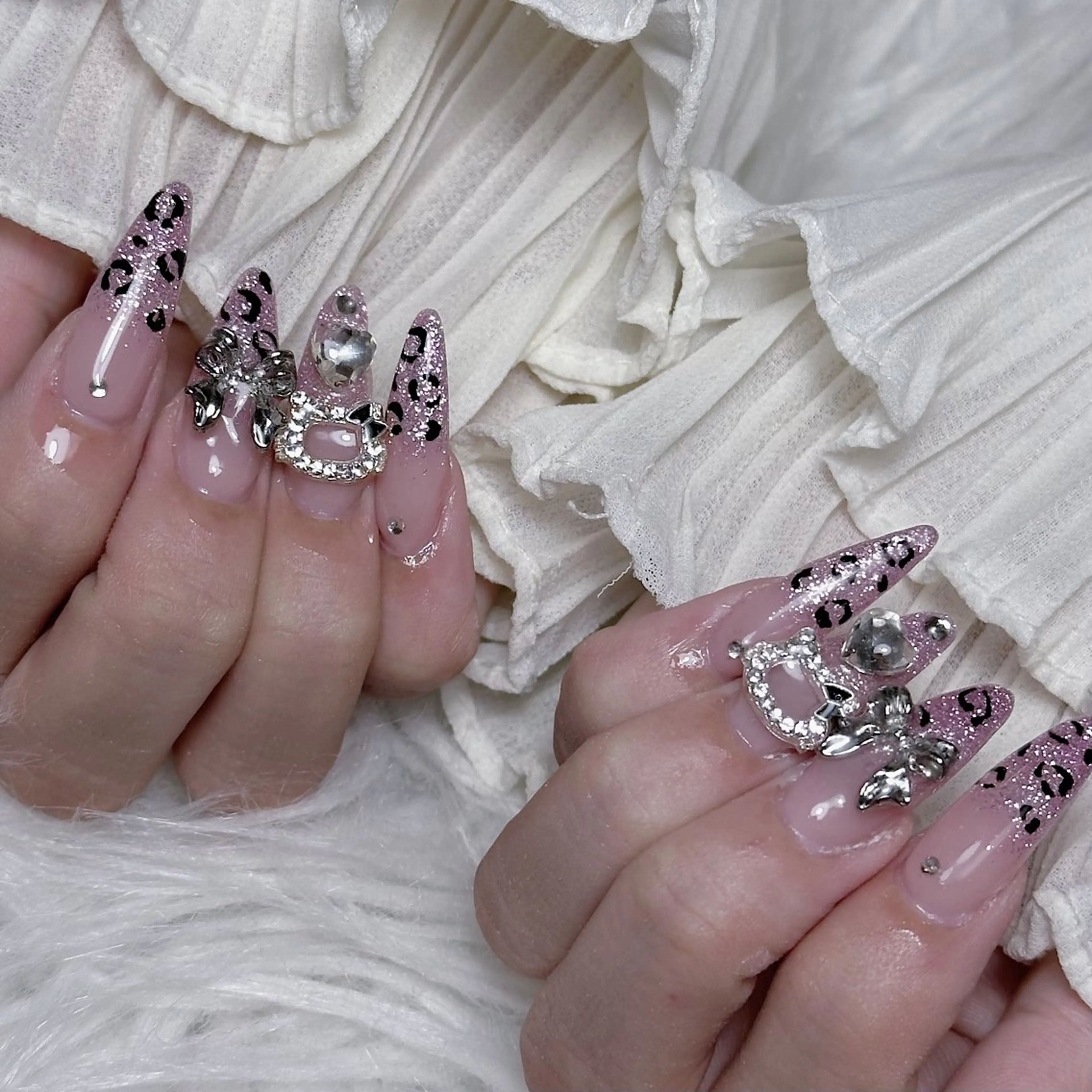 ネイル ハンドネイル Yun nail Jihoのネイルデザイン