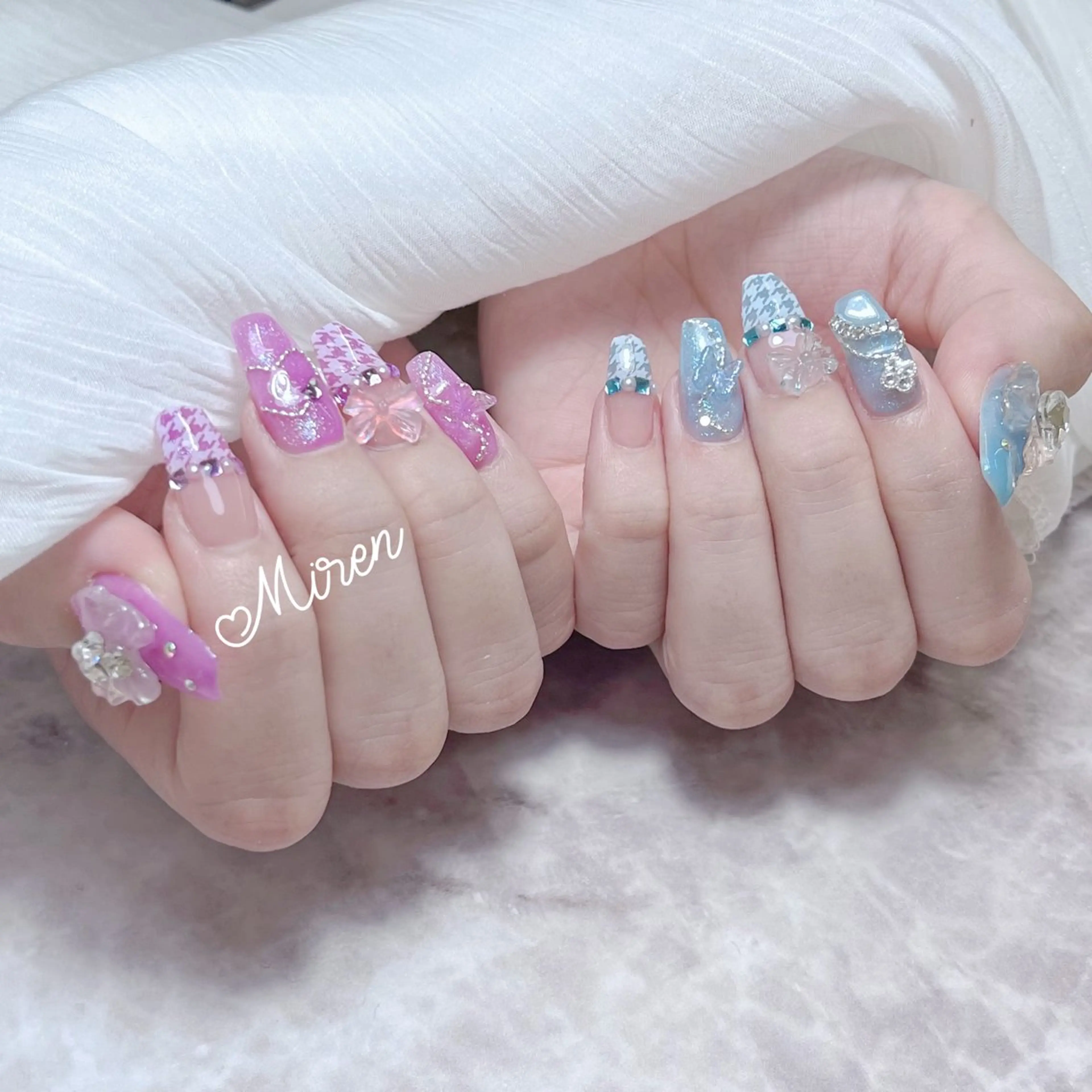 ネイル 持ち込み リボン 🎀Miren 🎀のネイルデザイン