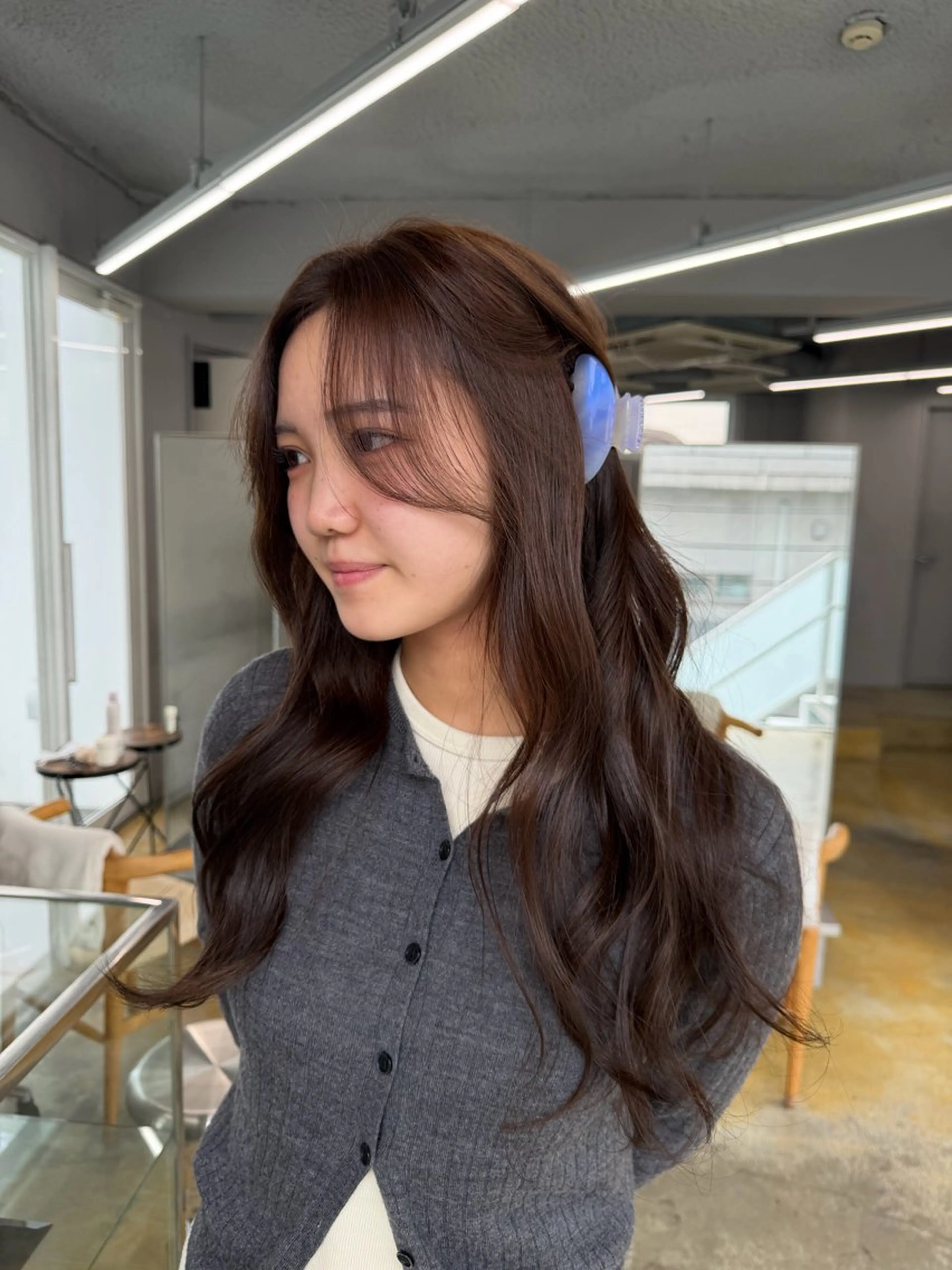 ロング カラー ヘアアレンジ ヘアカラー トリートメント 愛莉/ラベンダー/ ベージュ/ブラウンのヘアスタイル