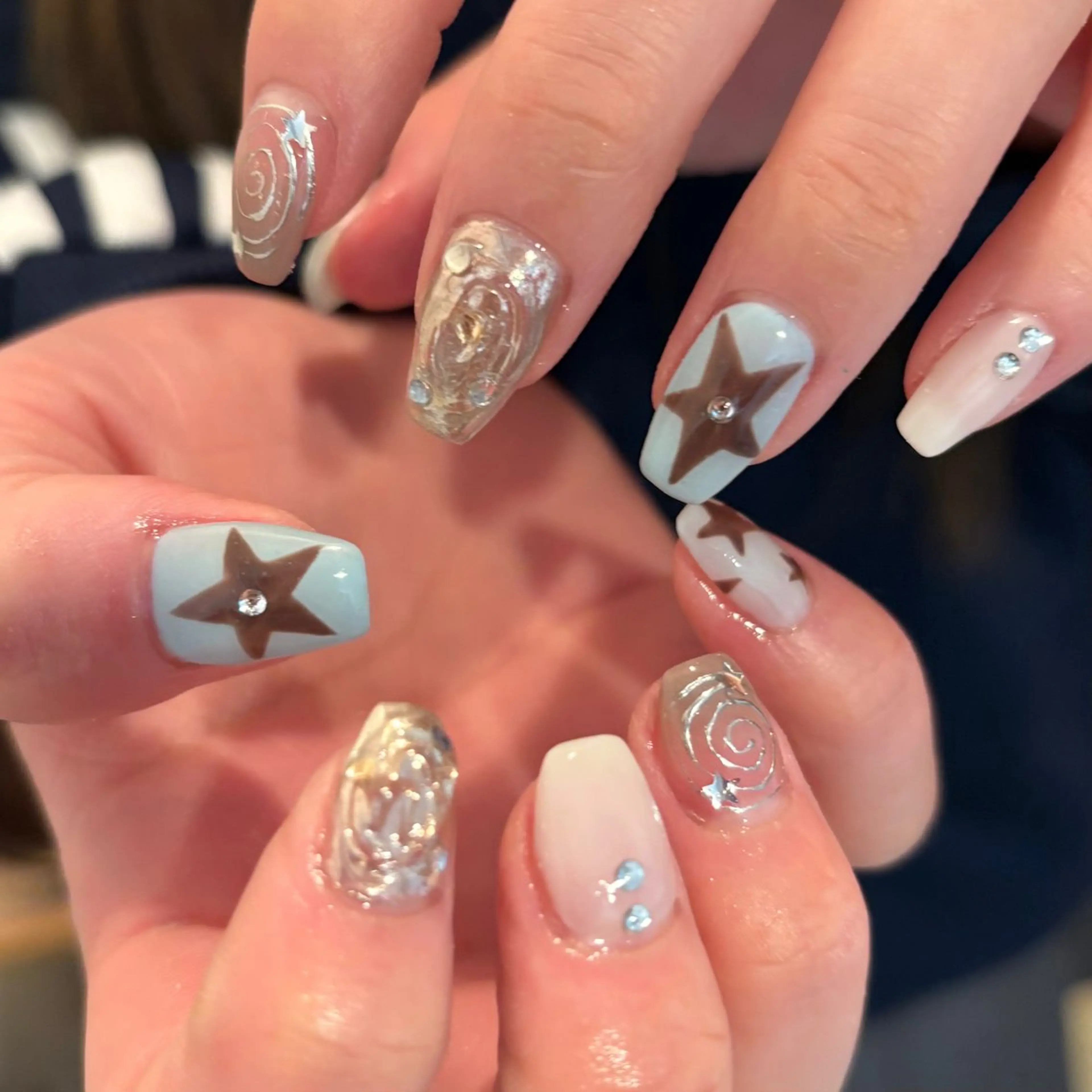 ネイル ハンドネイル フットネイル yuri / 個性派nailのネイルデザイン