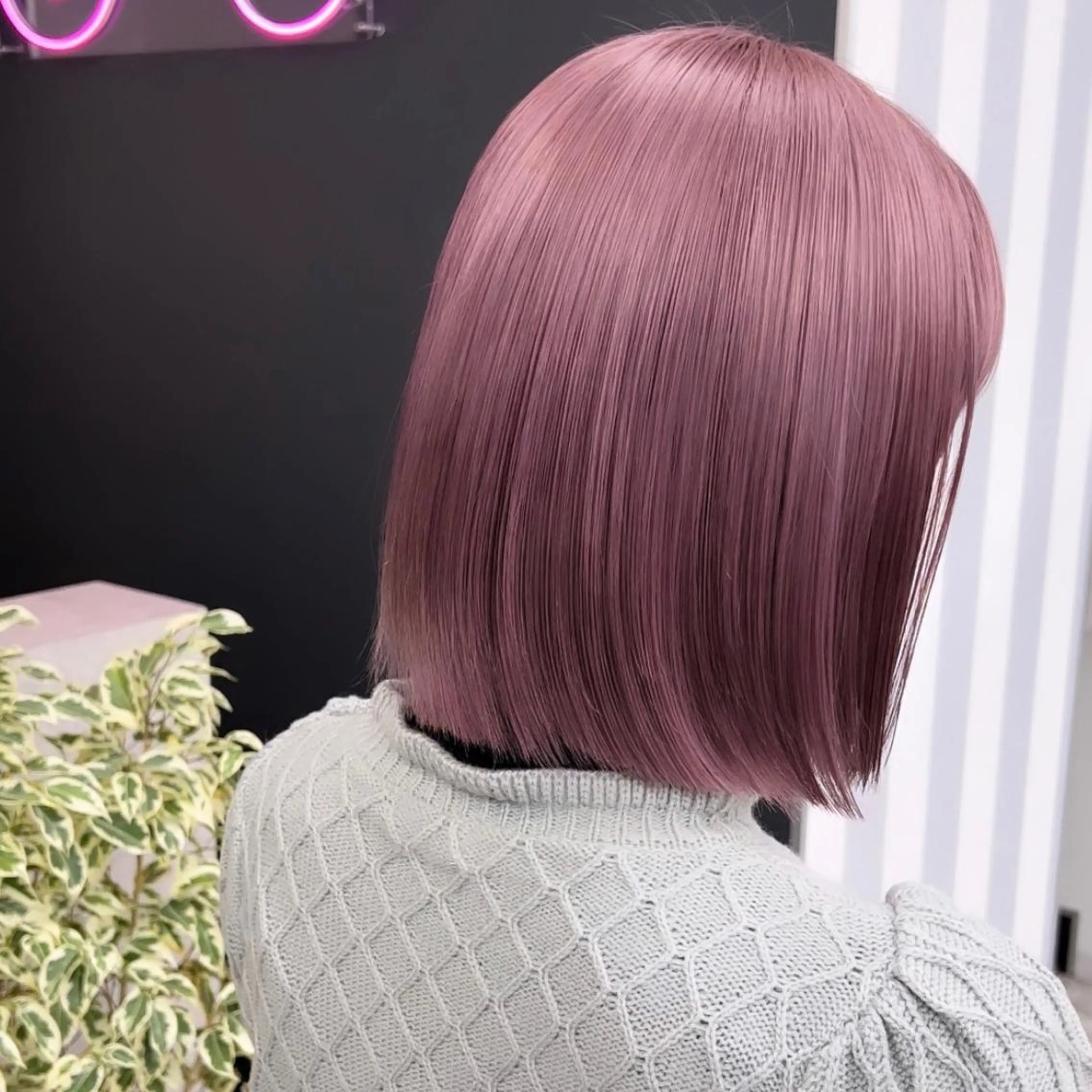 ショート カラー ラベンダーカラー ピンクカラー ピンクラベンダー ヘアカラー トリートメント Uno. 本気で ヘアに悩む方へ✨のヘアスタイル