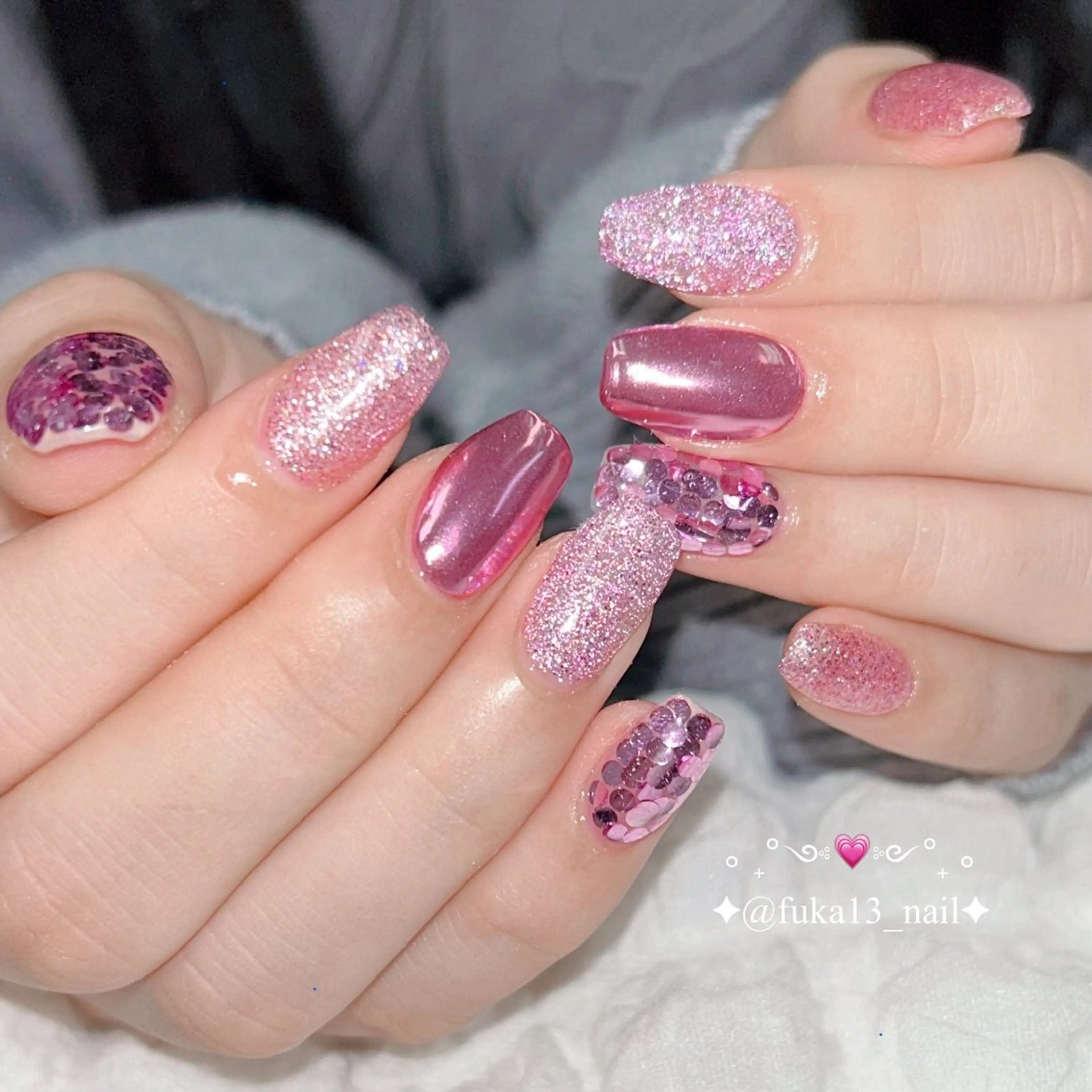 ネイル フラッシュネイル キラキラネイル ピンク バレンタイン ハンドネイル ネイルサロンAnela【アネラ】所属・Nail♡Fuka. /2月予約受付中のネイルデザイン