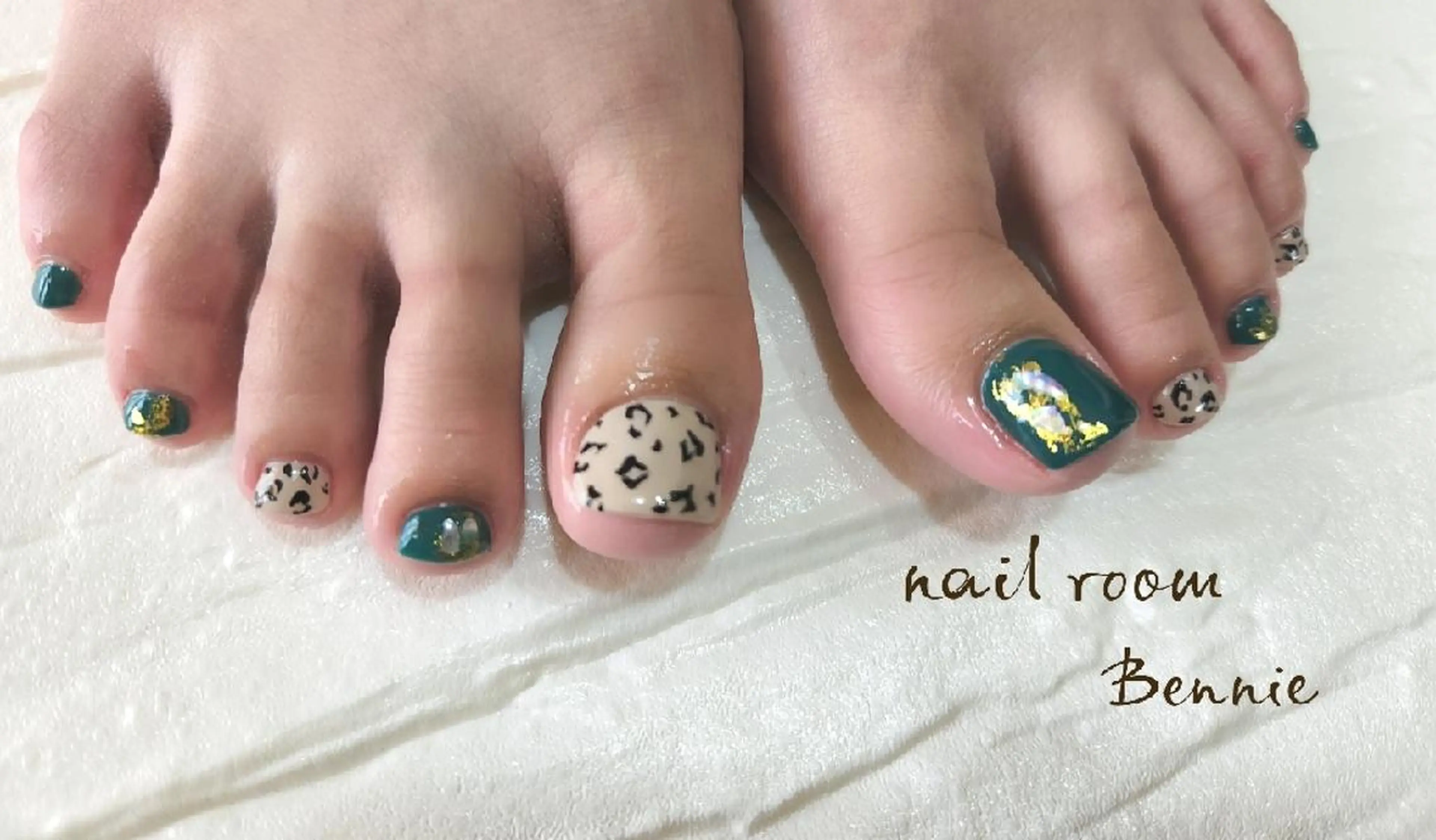 ショート ネイル フットネイル フットネイル   BENNIEのネイルデザイン