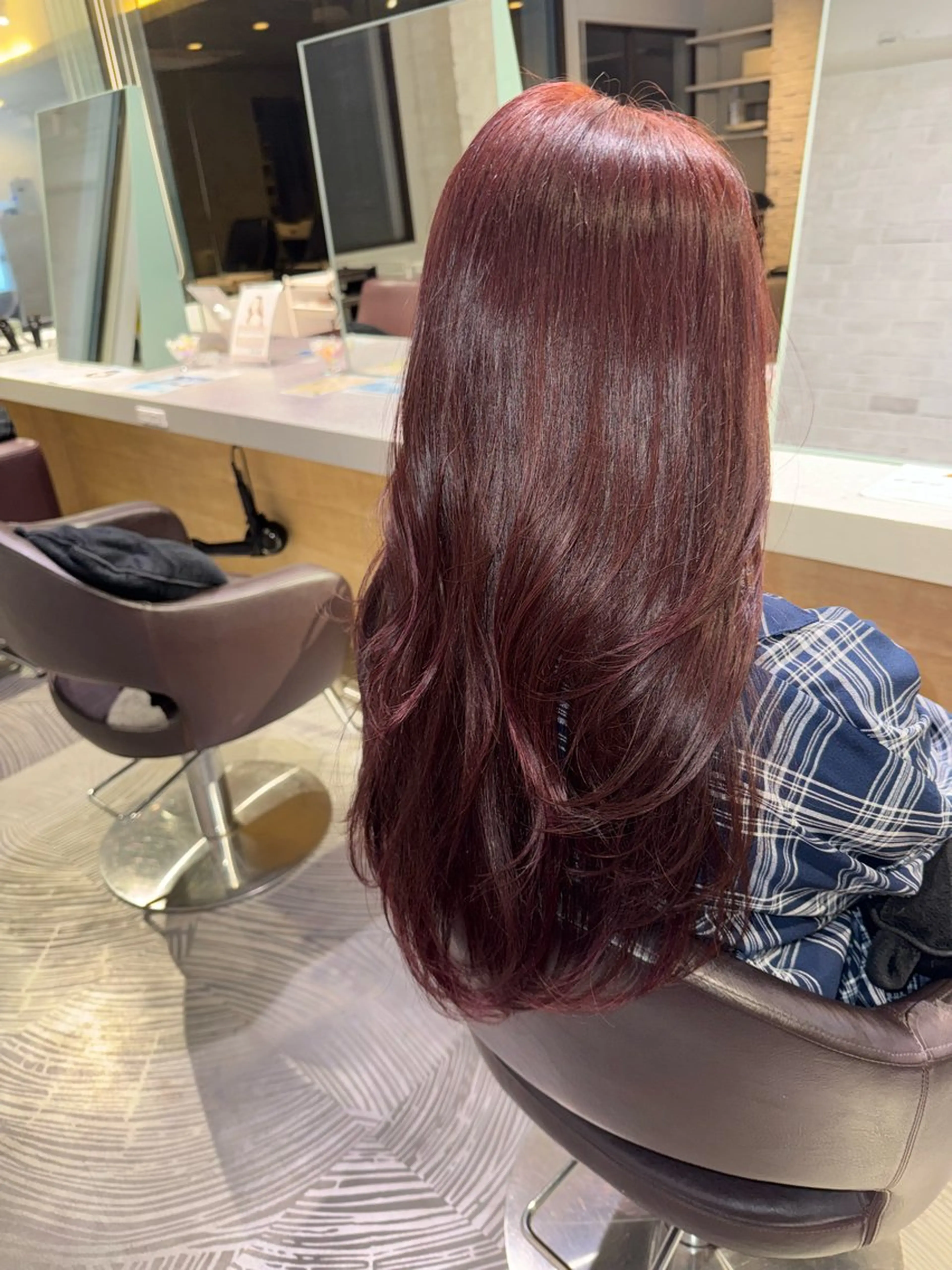 ☆ダブルカラー☆ブリーチなしトリートメント★★付き！ツヤツヤになるのでおすすめです💭✨の写真