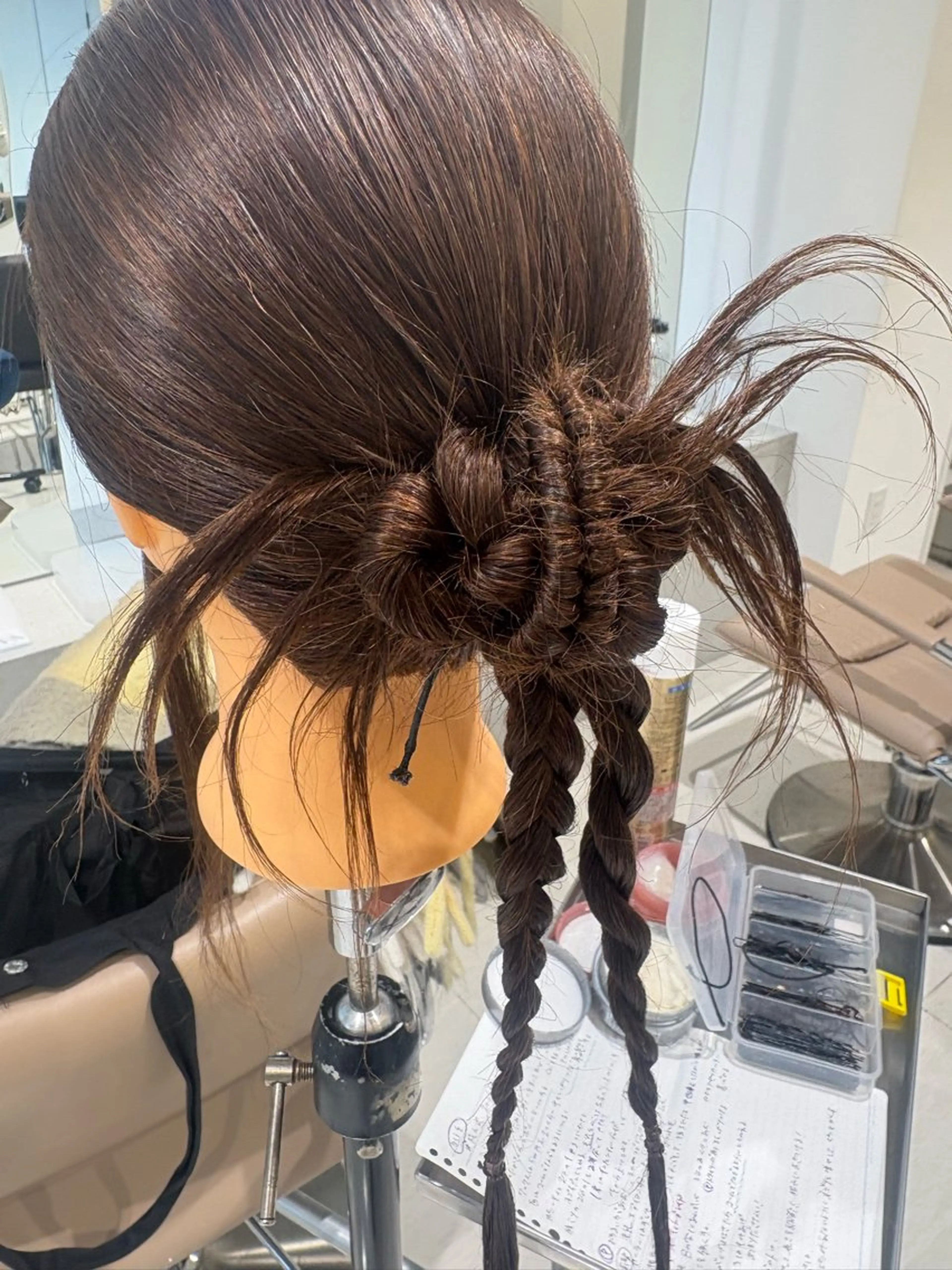 ヘアアレンジ aaty さあやのヘアスタイル