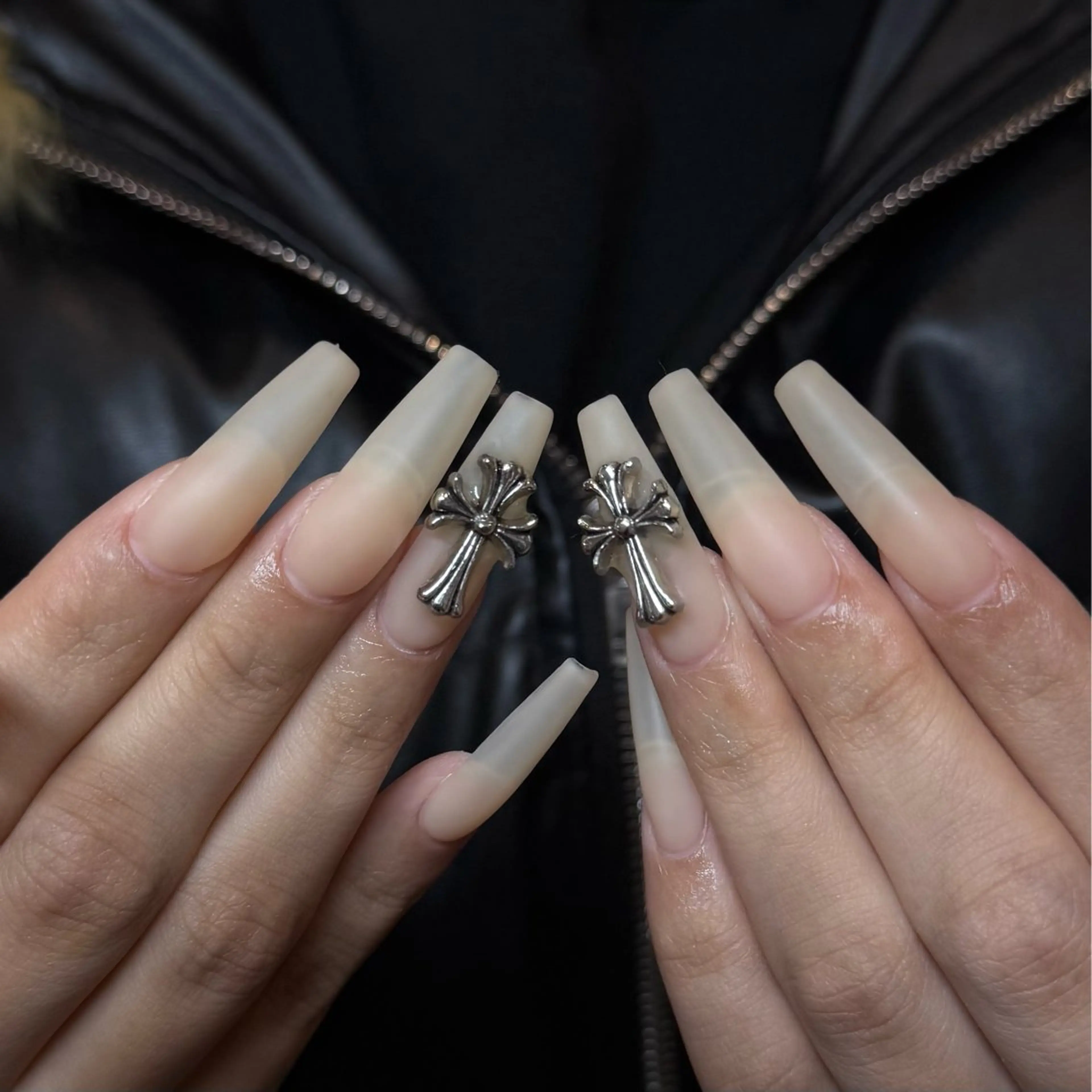 ネイル マットネイル ハンドネイル IROHA NAIL 北村菜帆のネイルデザイン