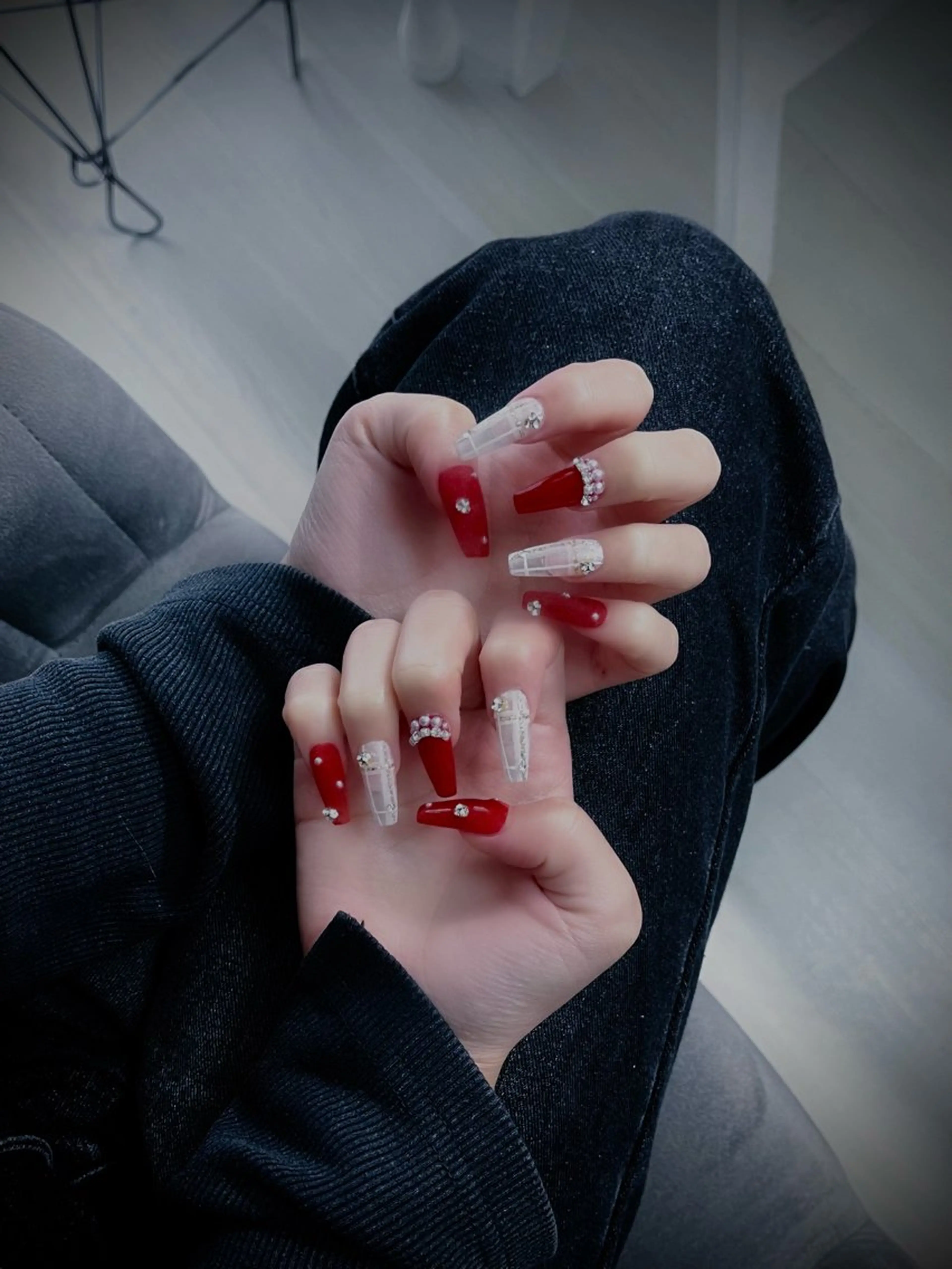 ネイル キラキラネイル マグネットネイル ワンカラーネイル スカルプネイル ワンホンネイル nine.🦋 YUKOのネイルデザイン