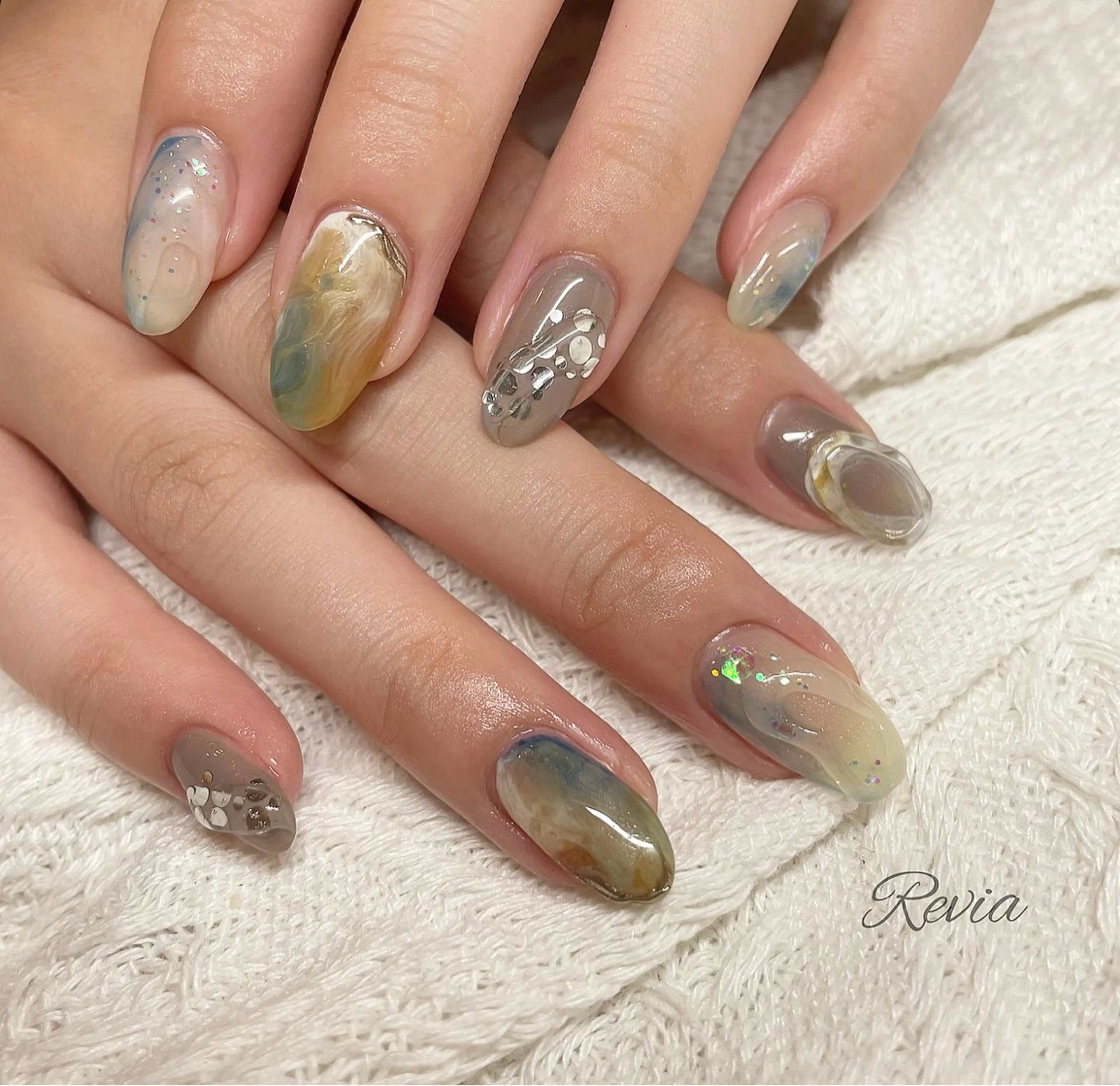 ネイル ハンドネイル revia所属・ERI Nailistのネイルデザイン