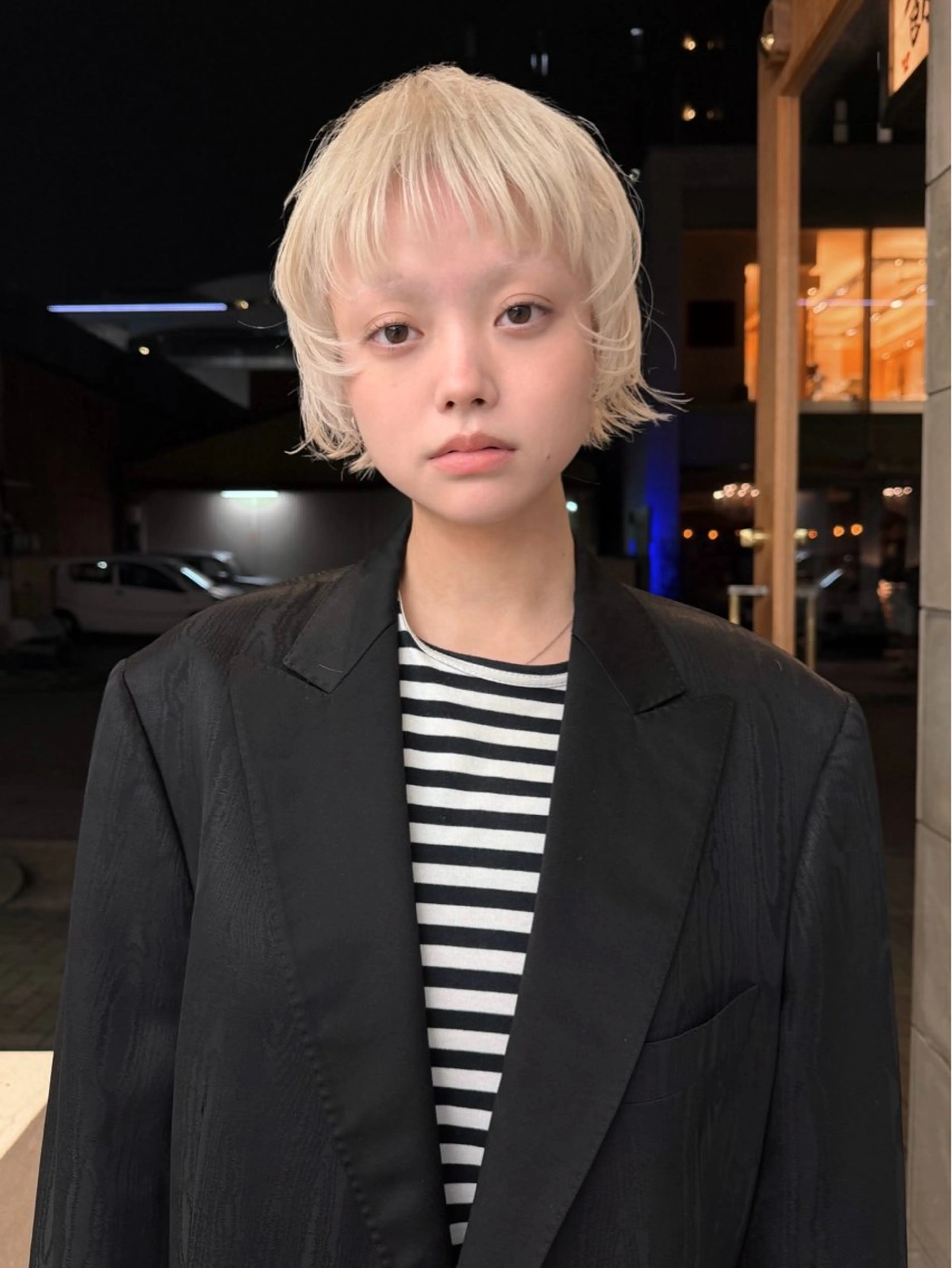 ショート カラー ショートボブ ブリーチ ブロンド ホワイトブロンド ボブ カット ヘアカラー トリートメント デザイン/似合わせ Kaito🐩/栄のヘアスタイル