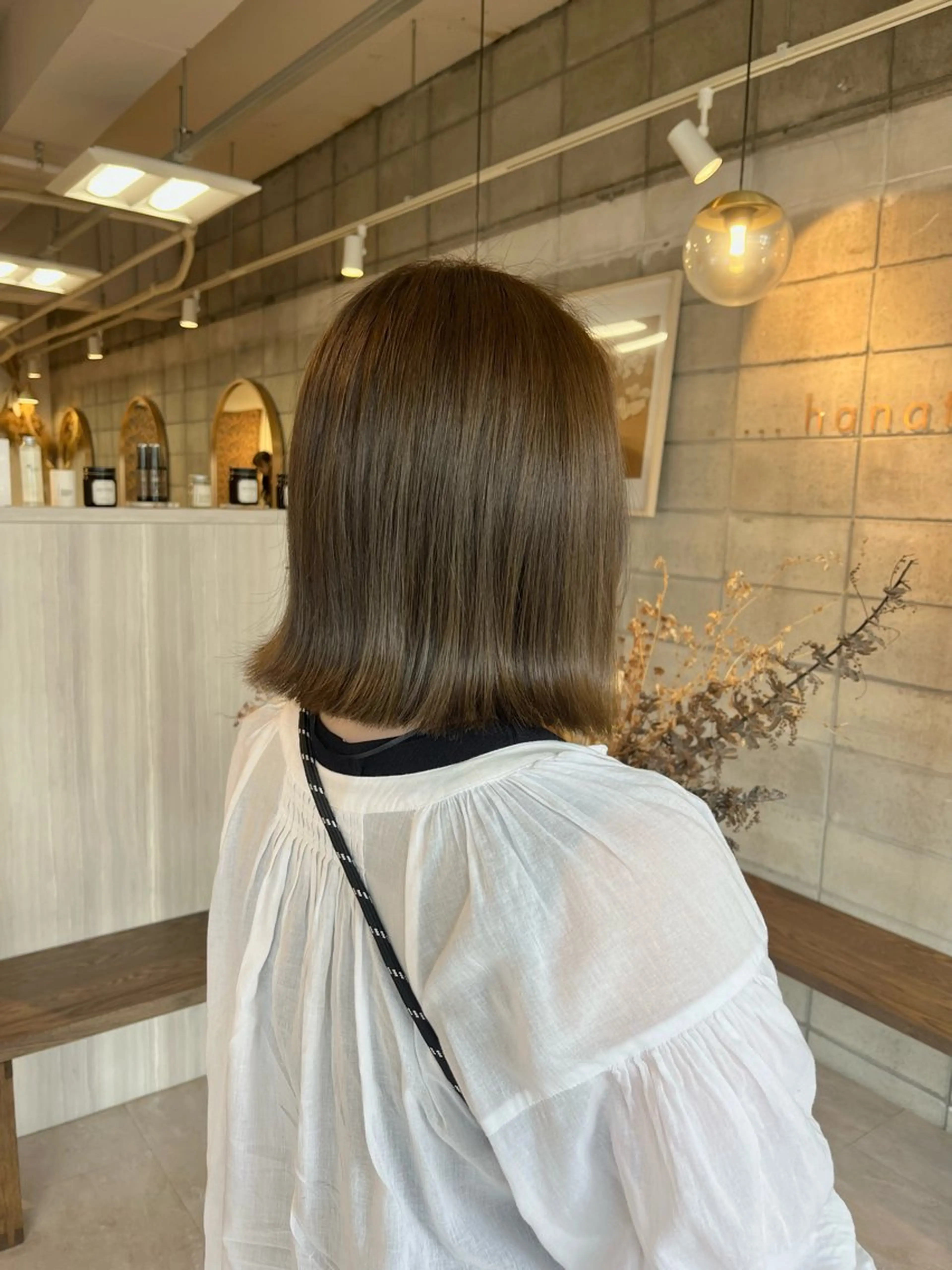 ミディアム カラー ベージュカラー オリーブベージュ カット ヘアカラー 椙山 沙南子のヘアスタイル