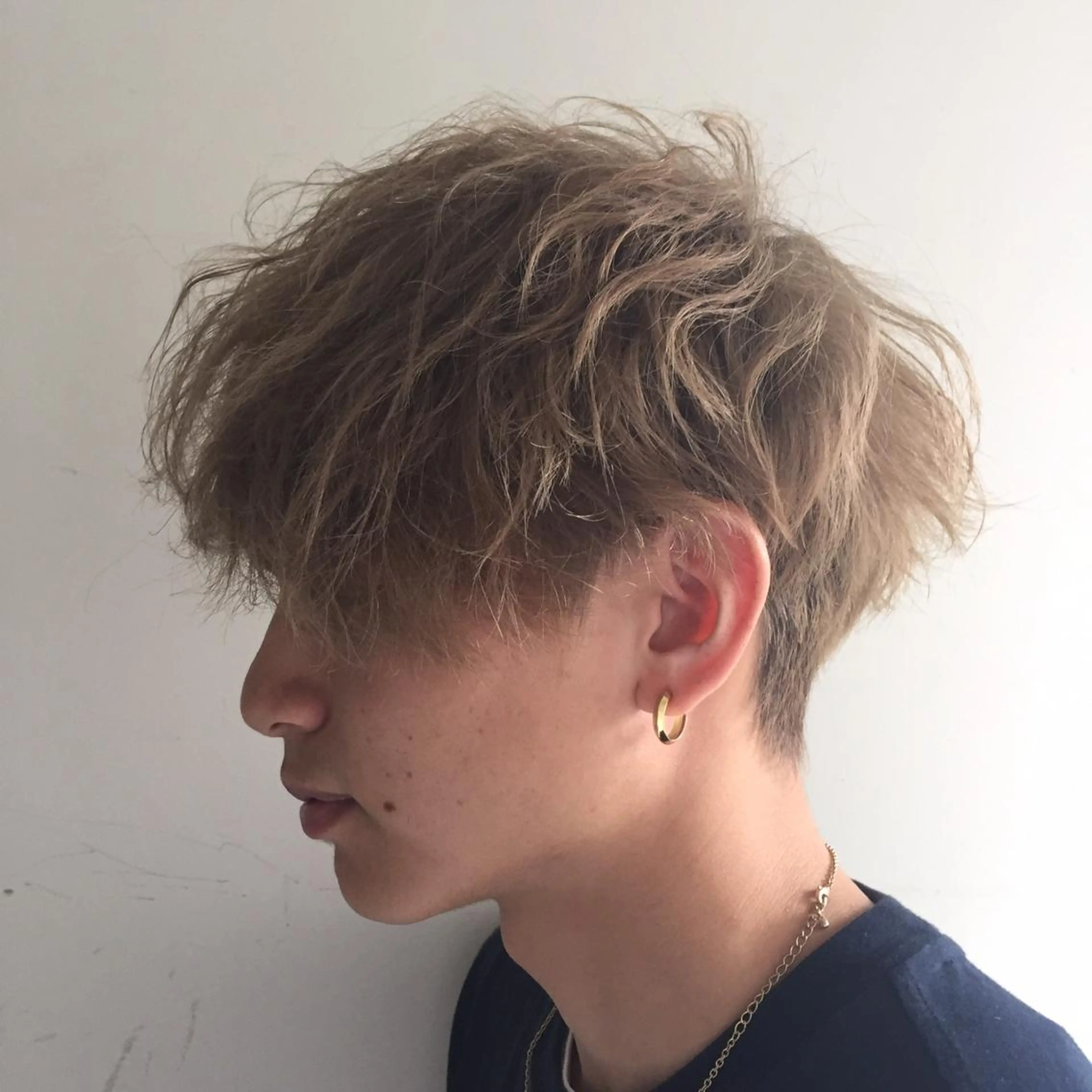 カラー パーマ ヘアアレンジ メンズ 増渕 駿介のヘアスタイル