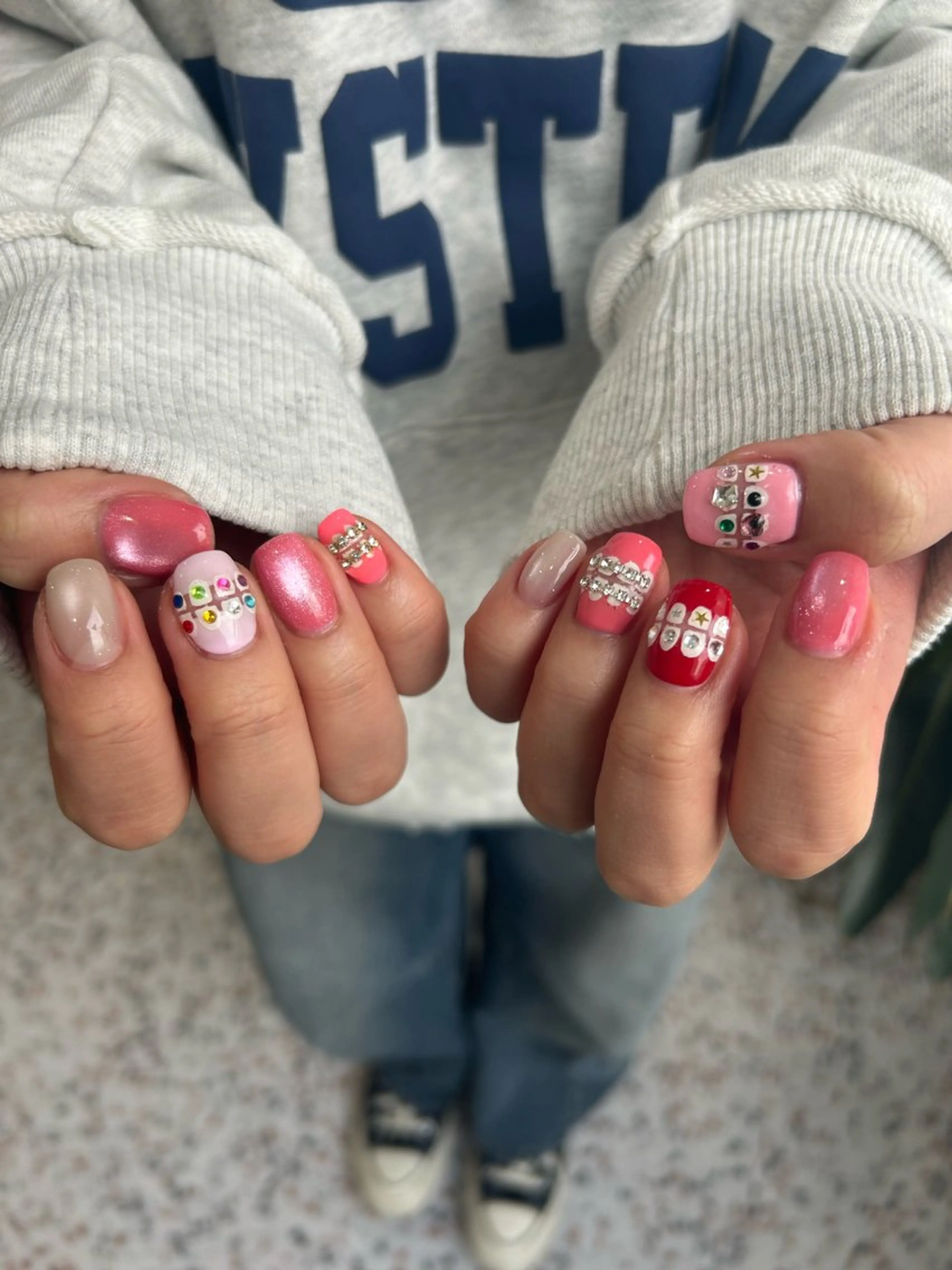 ネイル ハンドネイル 小松 千冬snazzyのネイルデザイン