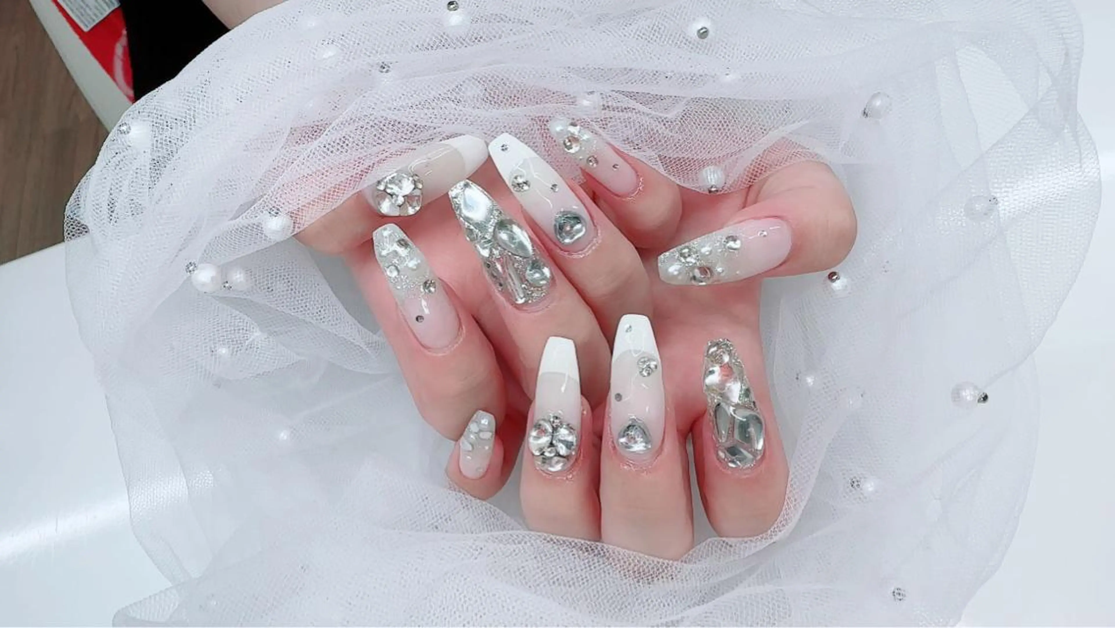 ネイル ハヤシ ミカのネイルデザイン